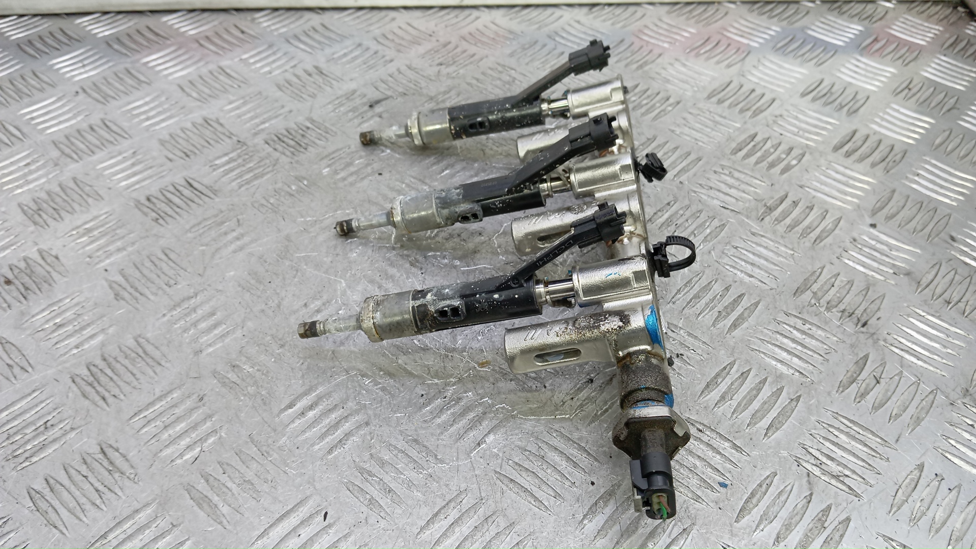 Рейка топливная (рампа)