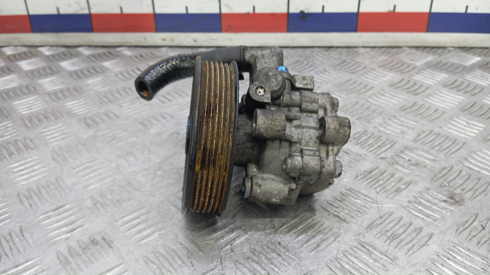 Насос ГУР (гидроусилитель руля)