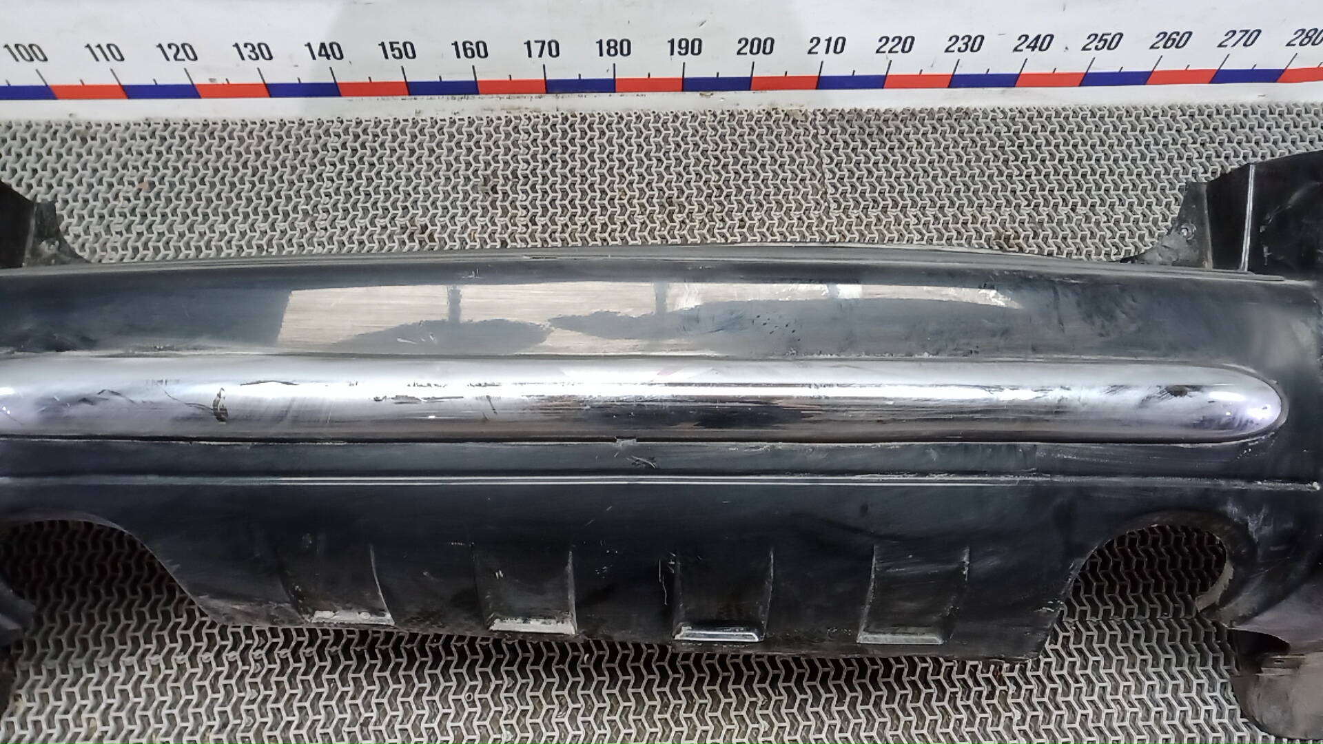 Бампер задний