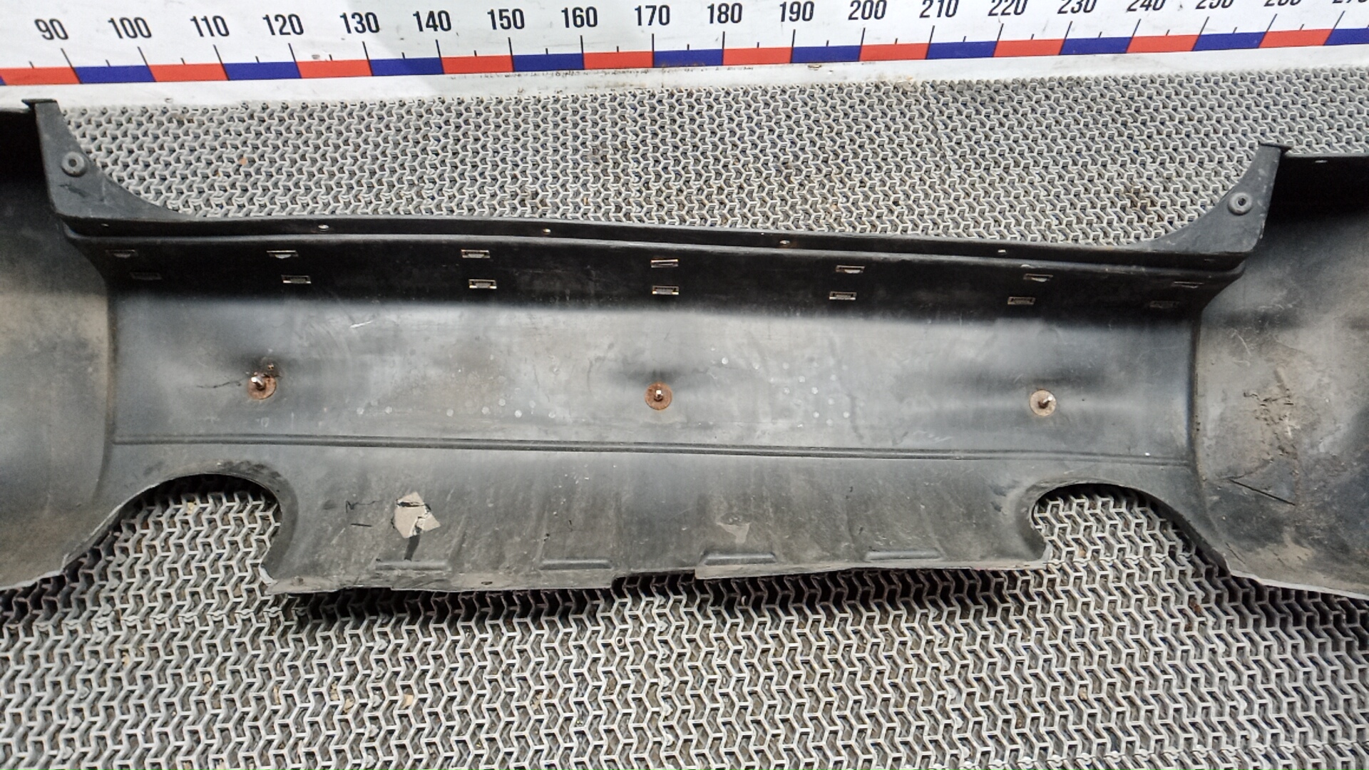 Бампер задний