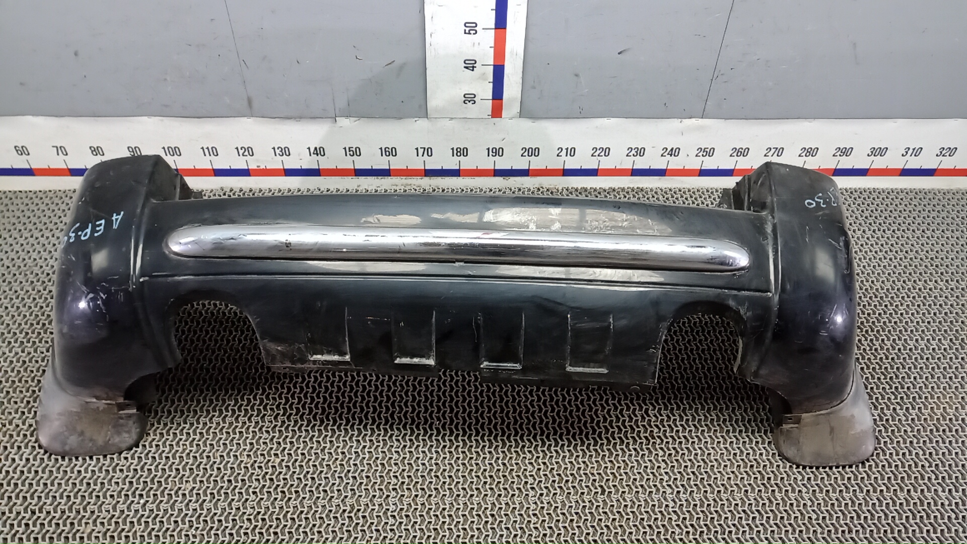 Бампер задний