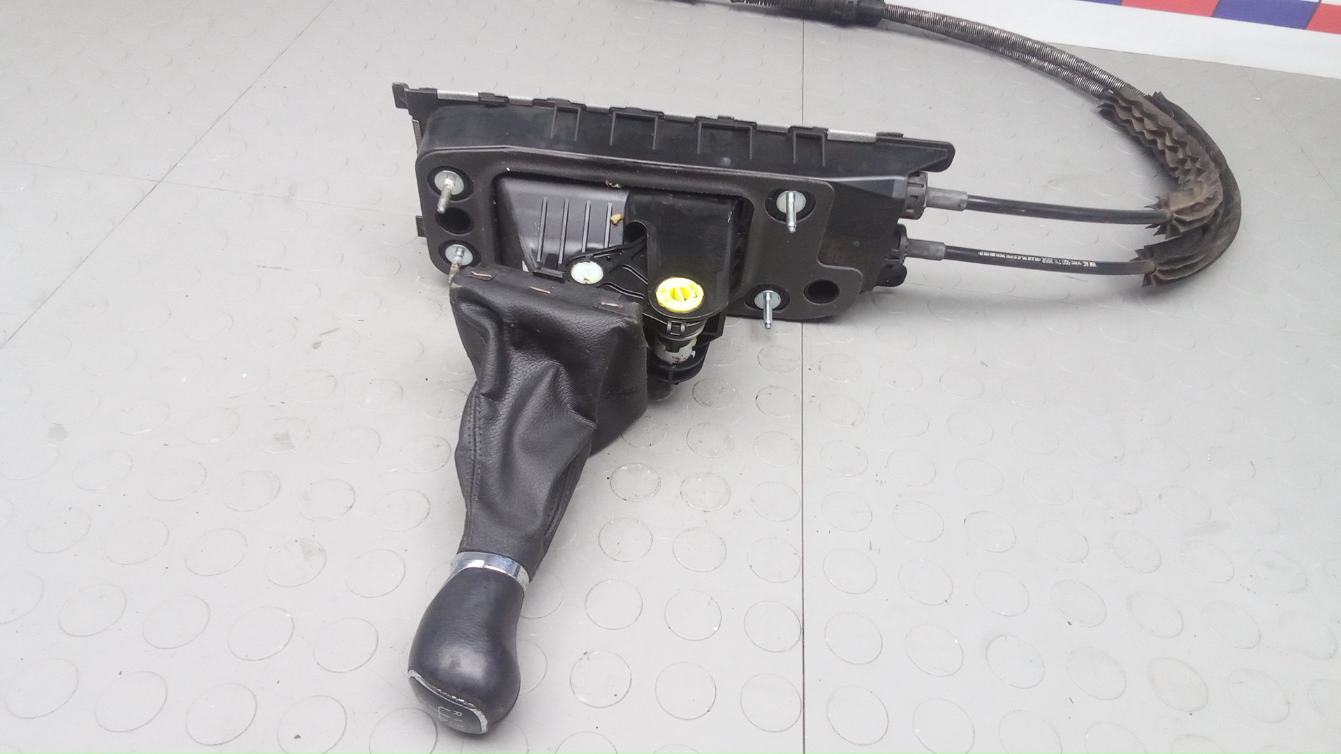 Кулиса МКПП / АКПП