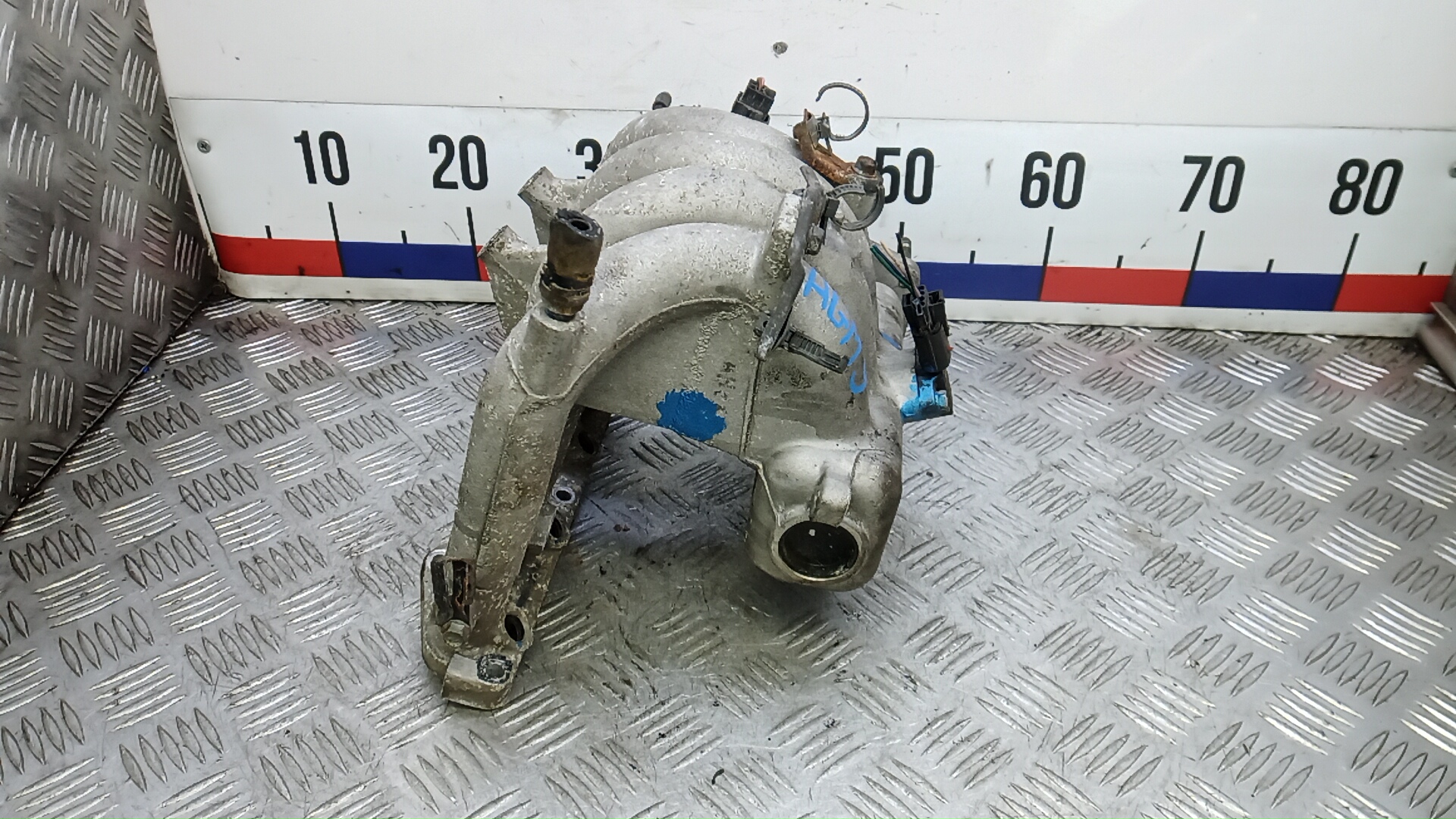 Коллектор впускной