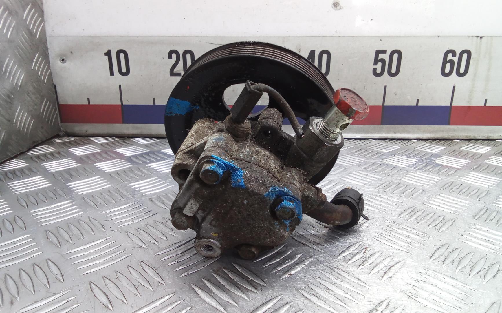 Насос ГУР (гидроусилитель руля)