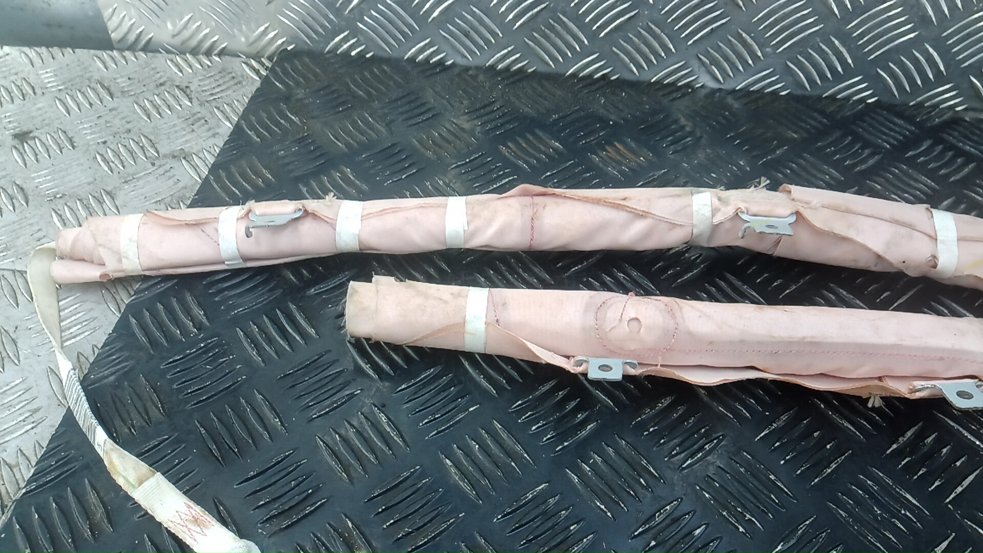 Подушка безопасности боковая (шторка)