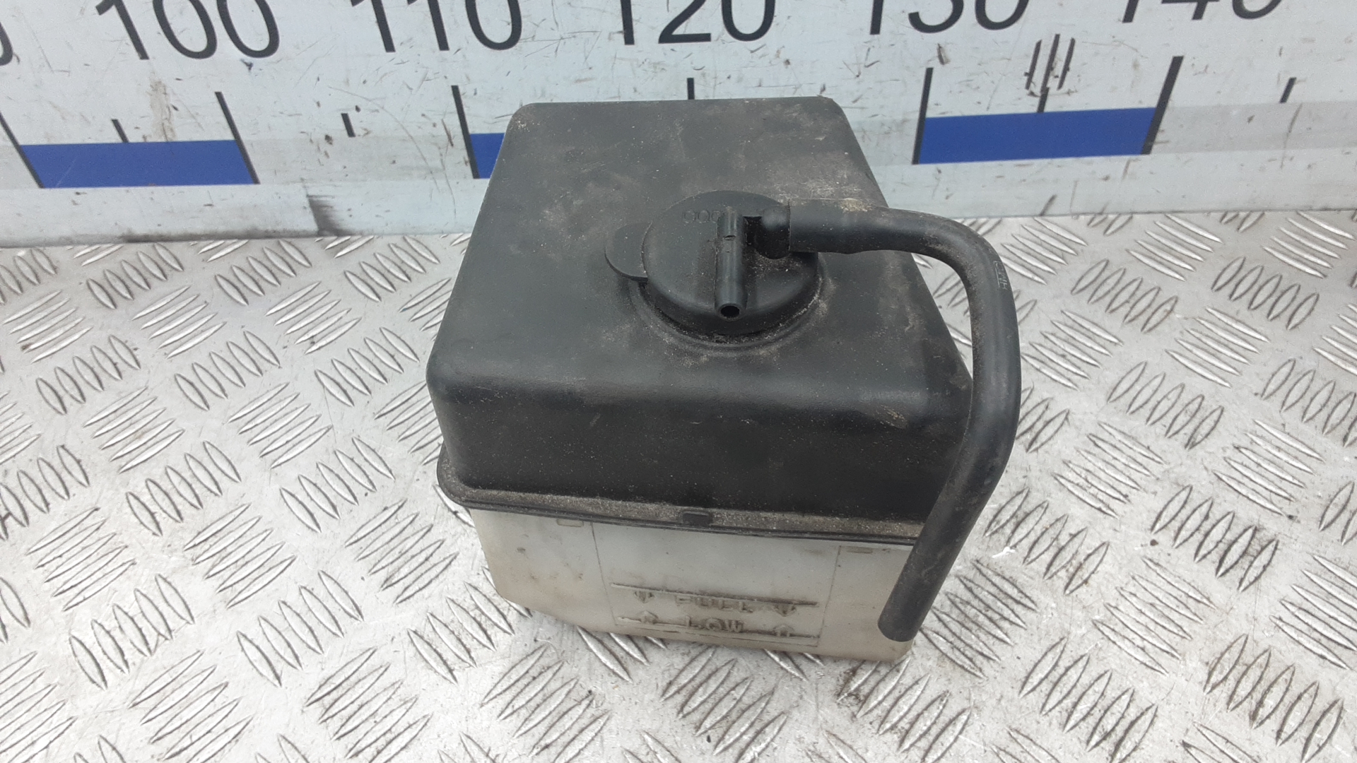Бачок расширительный для Terracan (HP) 2001-2007
