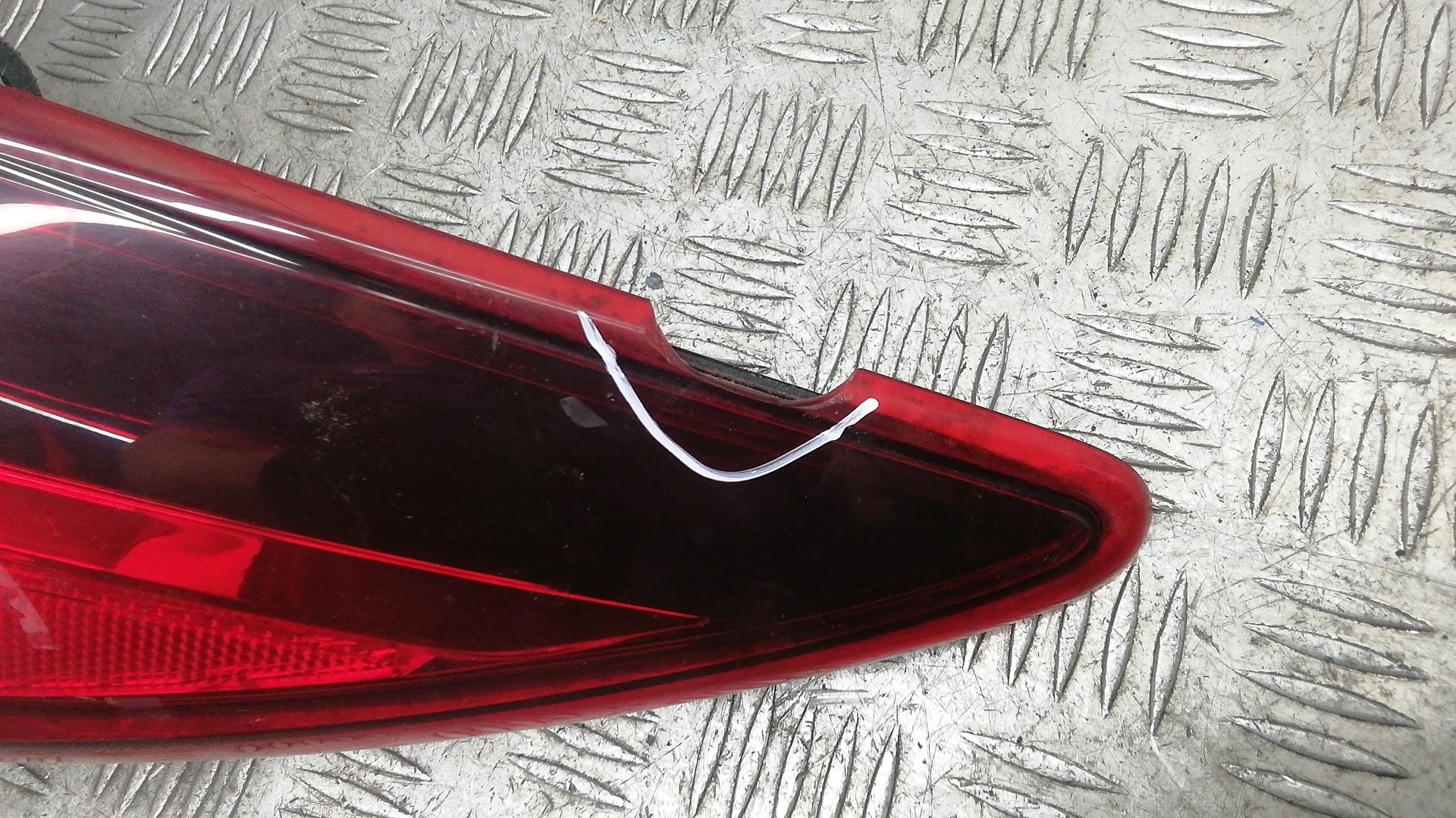 Фонарь задний правый