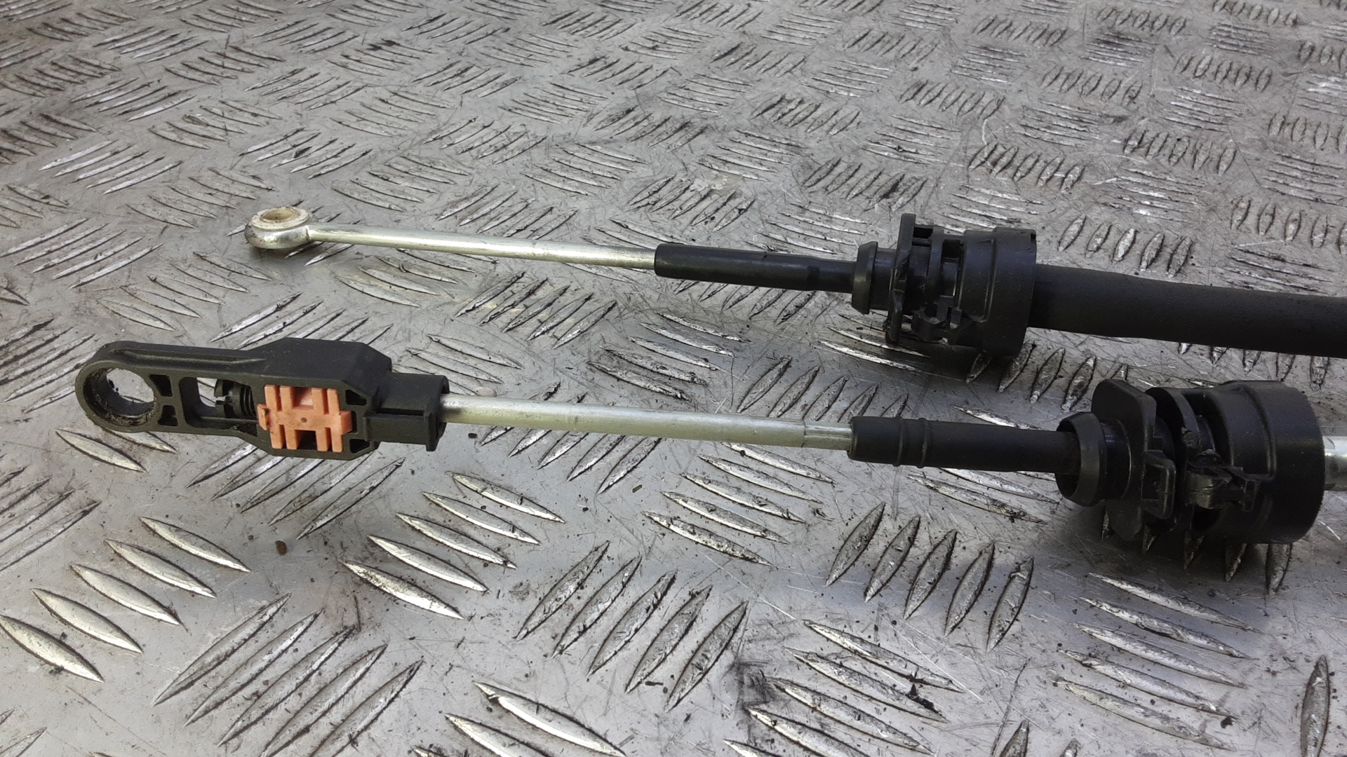 Трос КПП (выбора/переключения передач)