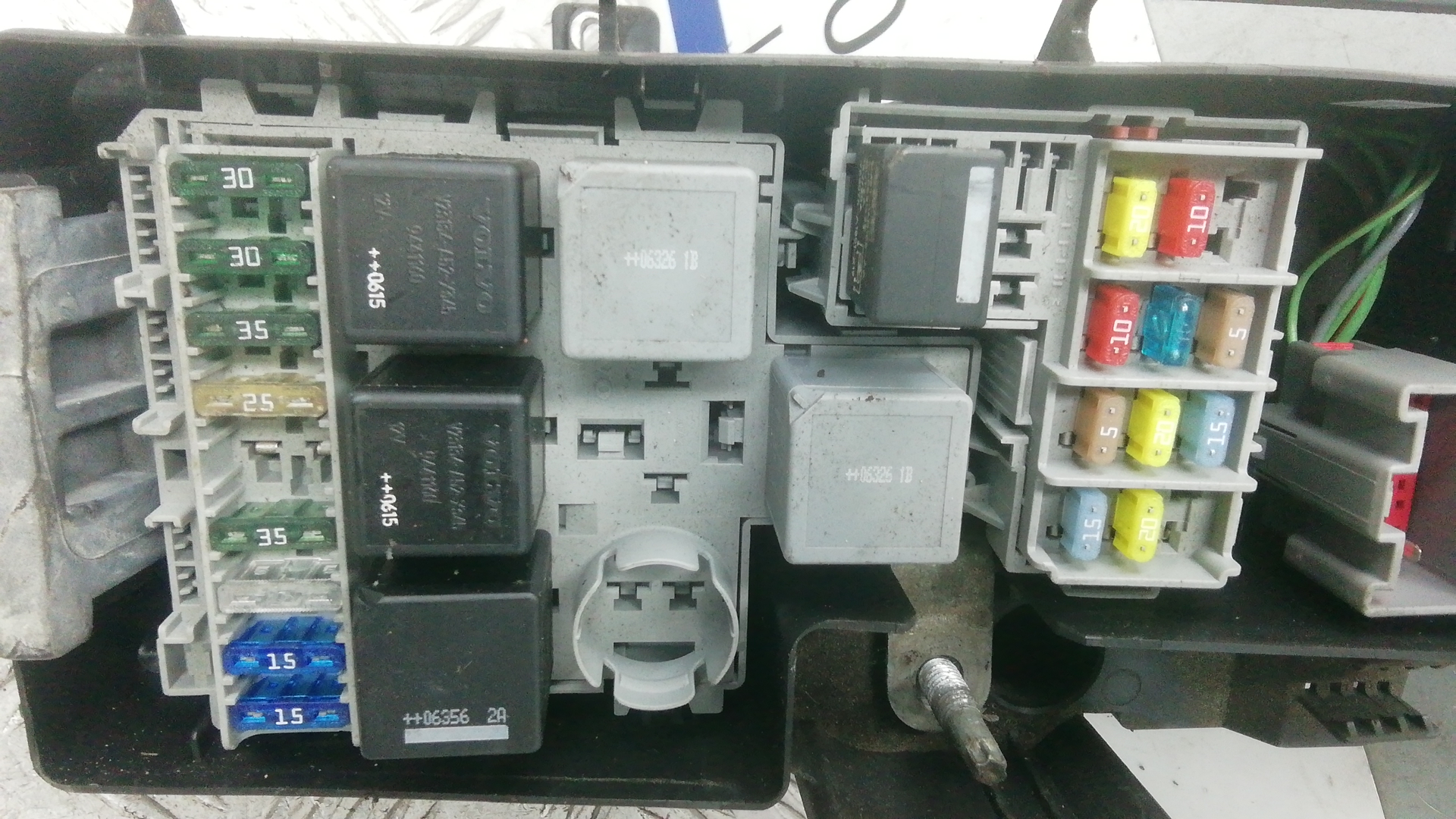 Блок предохранителей