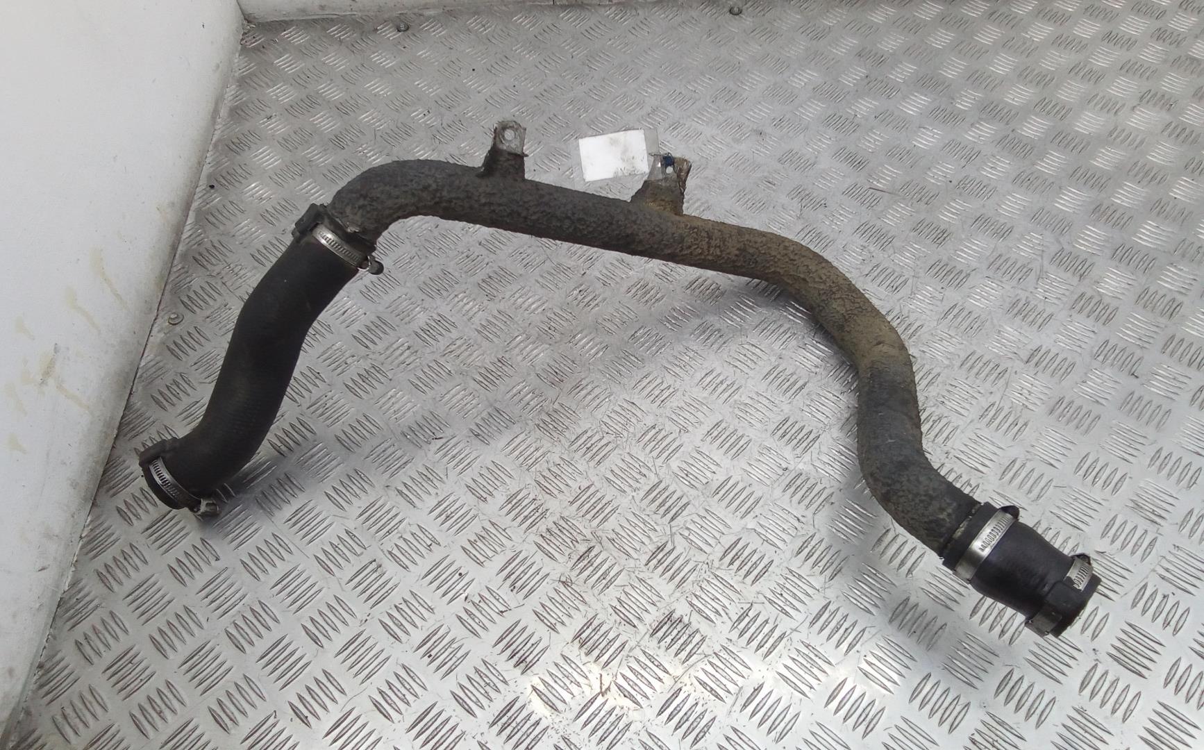 Патрубок интеркулера