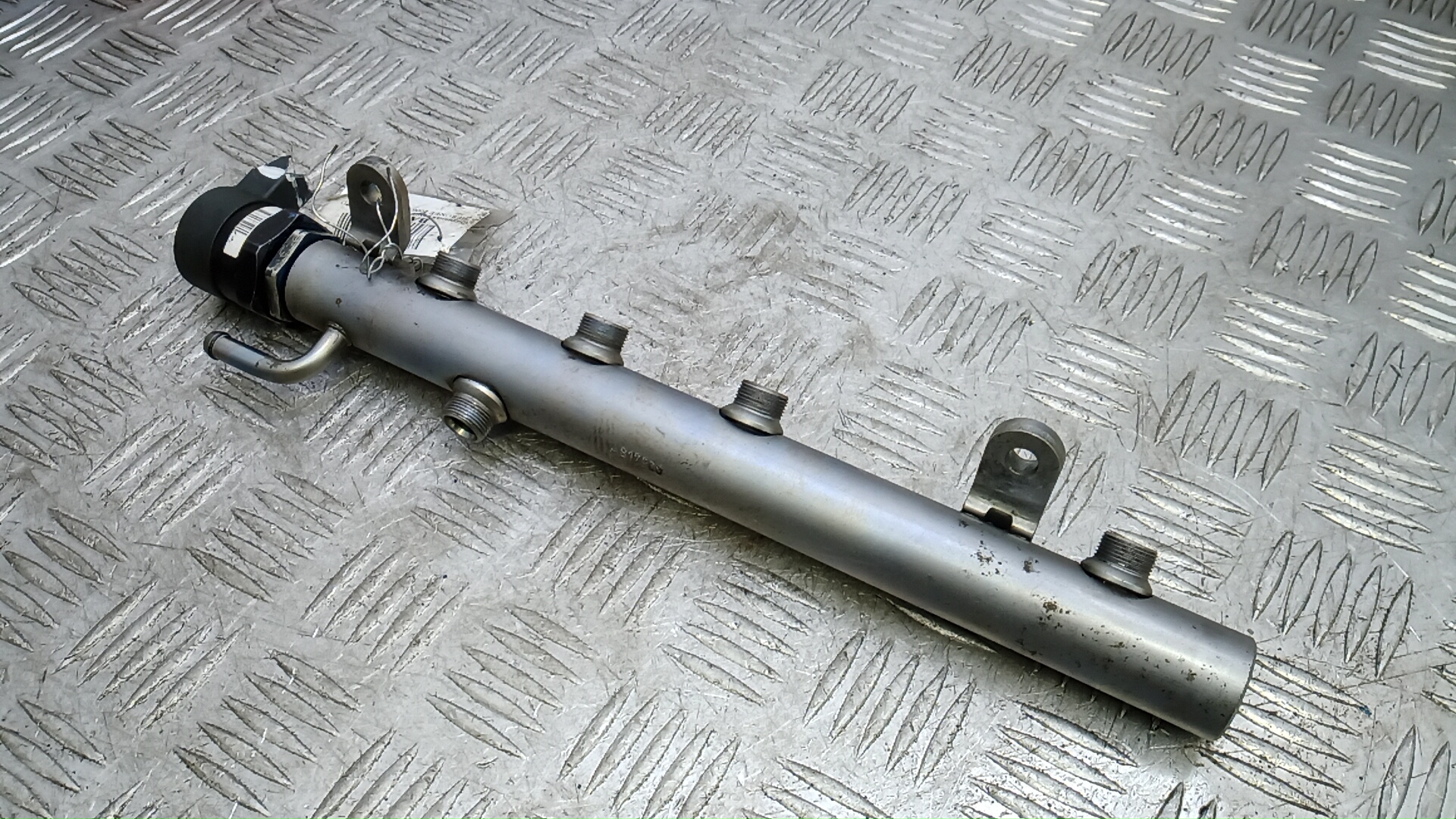 Рейка топливная (рампа)