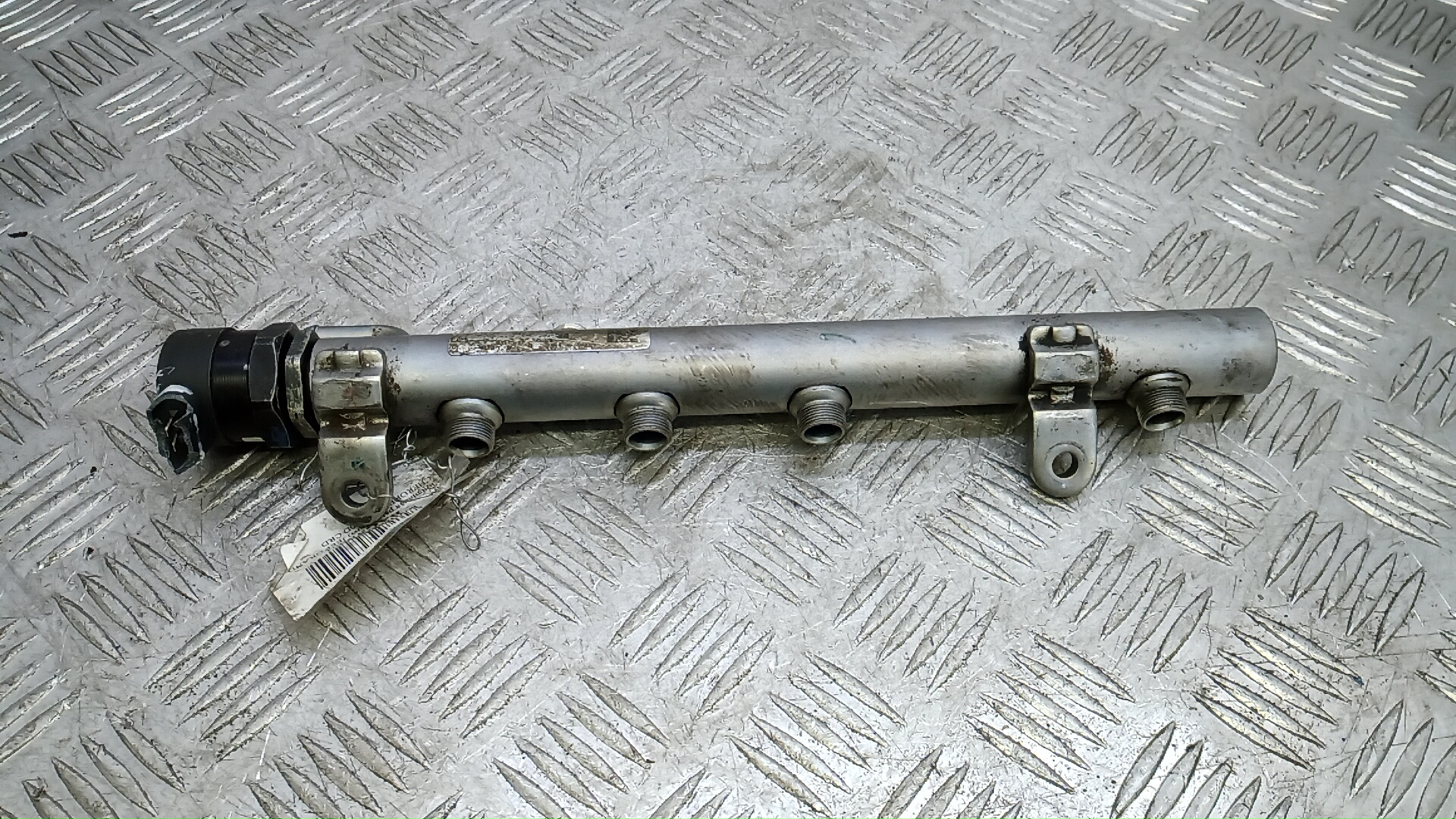 Рейка топливная (рампа)