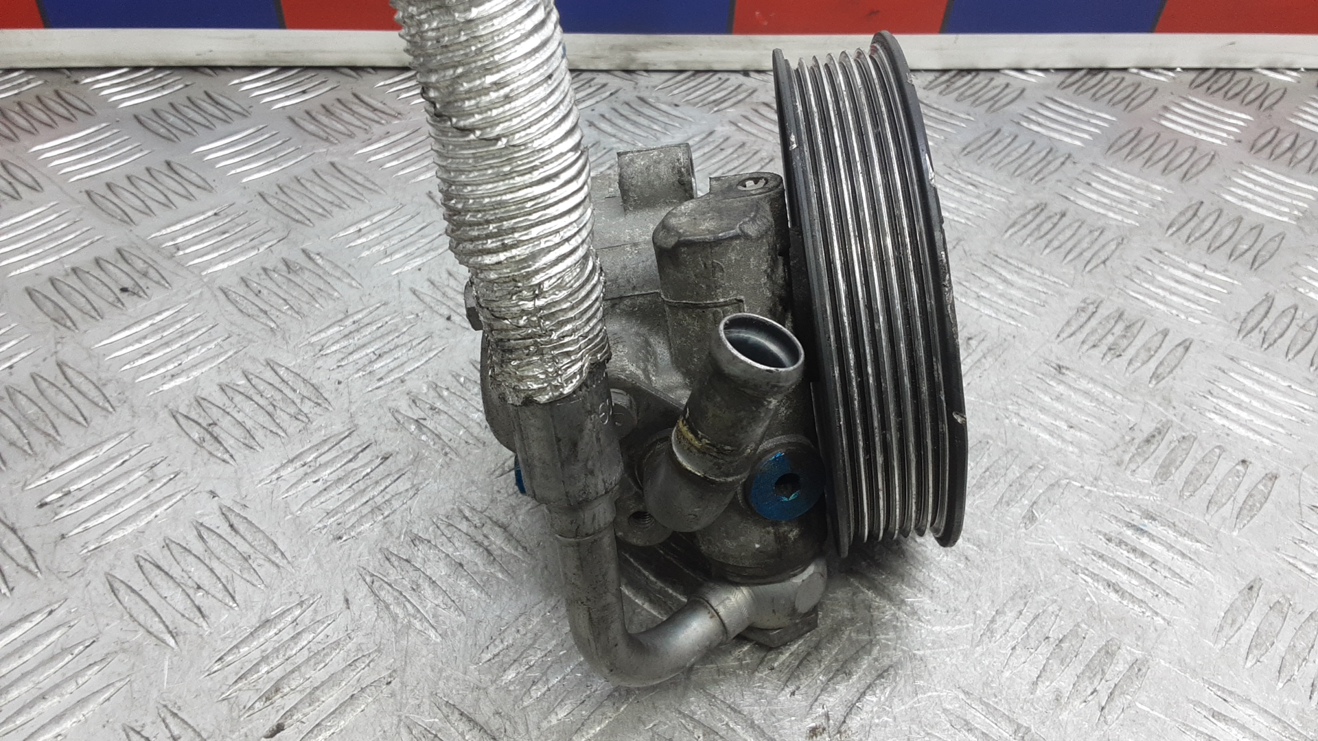 Насос ГУР (гидроусилитель руля)