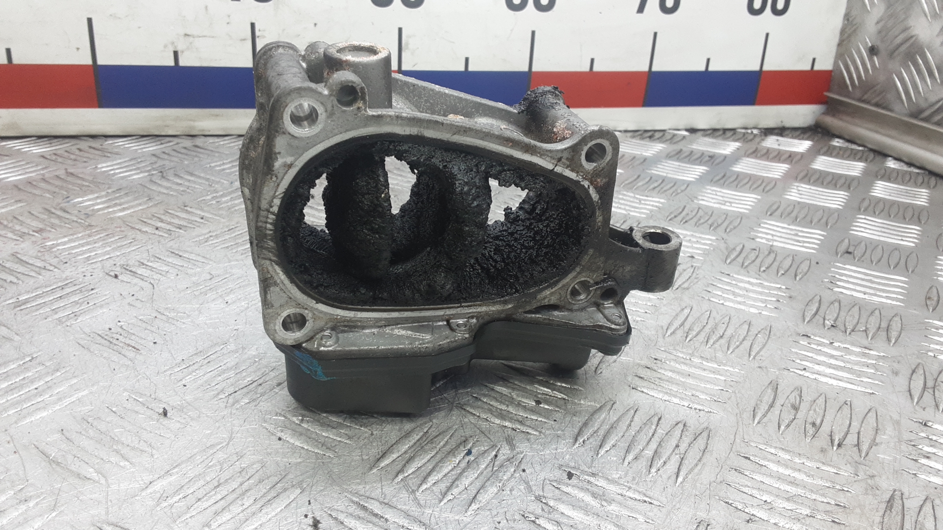 Заслонка дроссельная электрическая