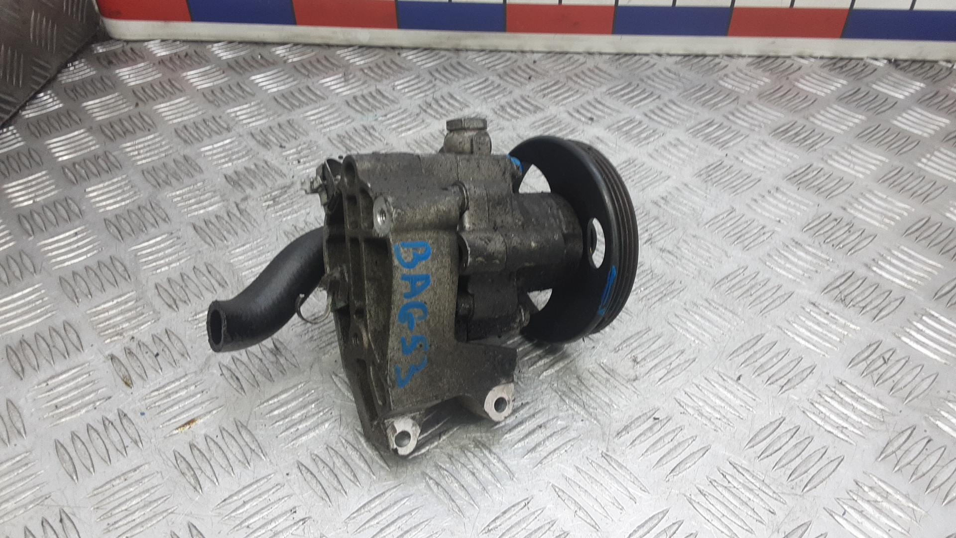 Насос ГУР (гидроусилитель руля)