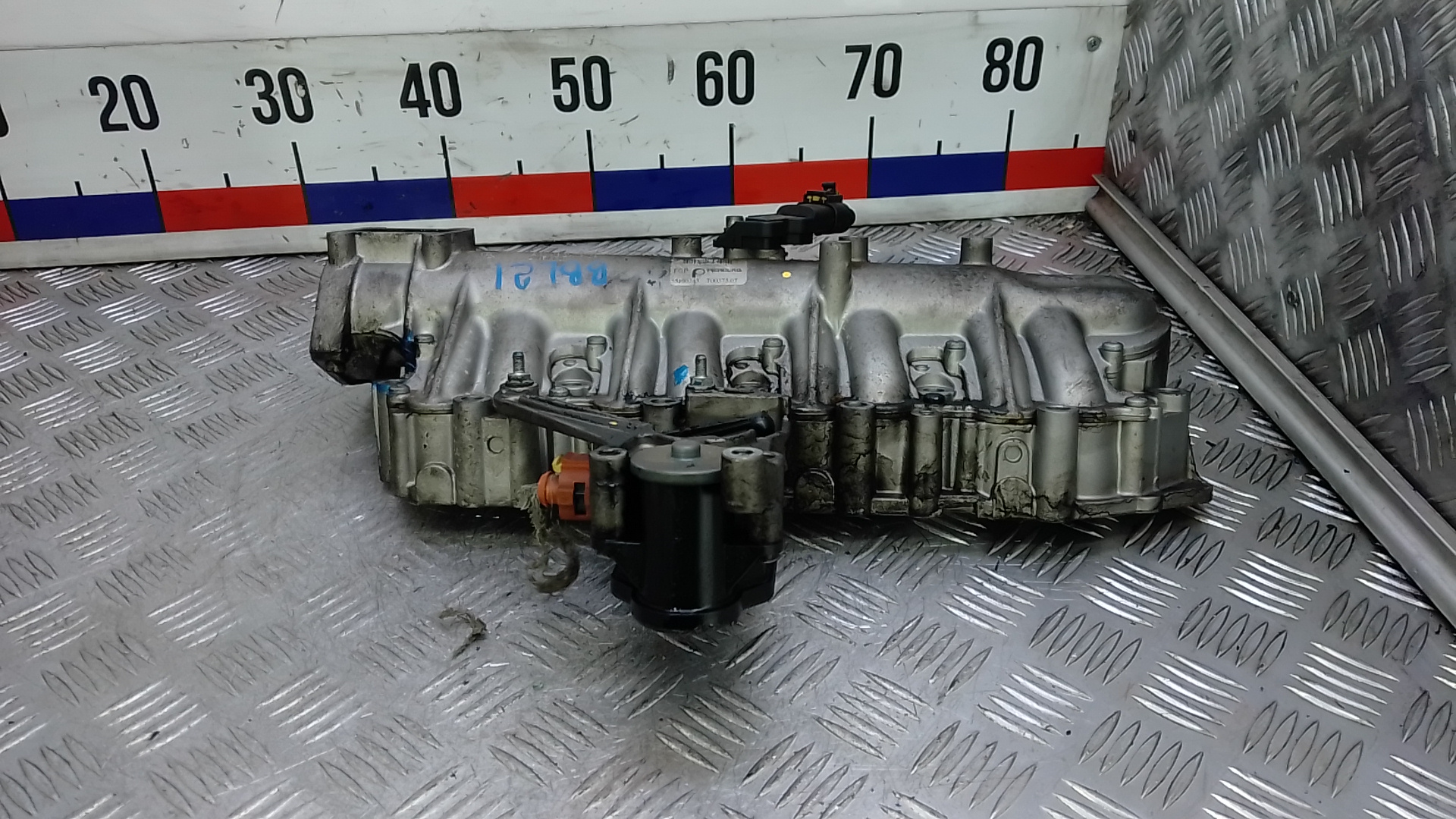 Коллектор впускной