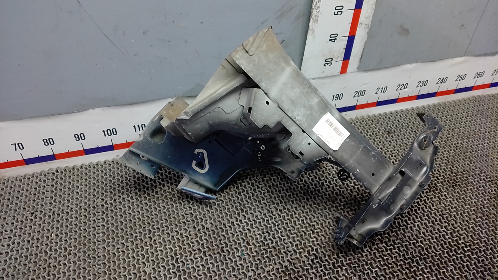 Лонжерон передний правый