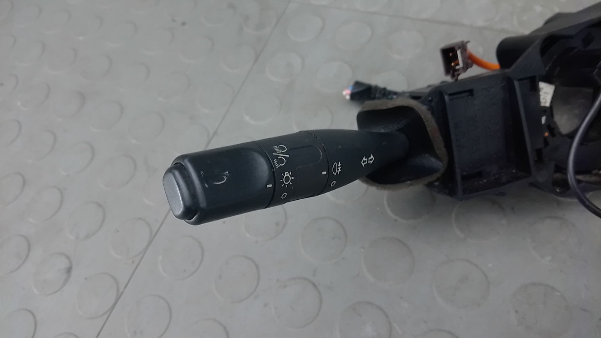 Переключатель подрулевой