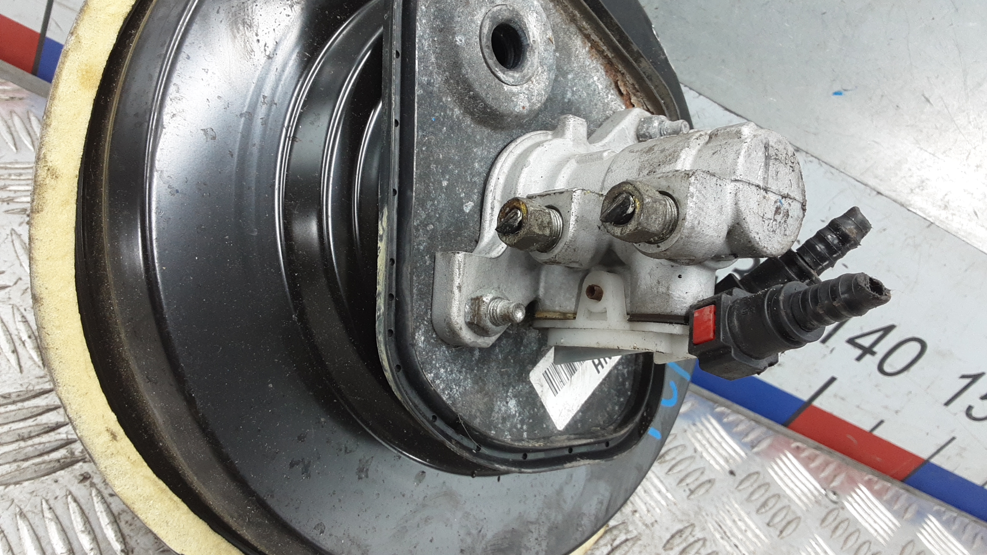 Усилитель тормозов вакуумный