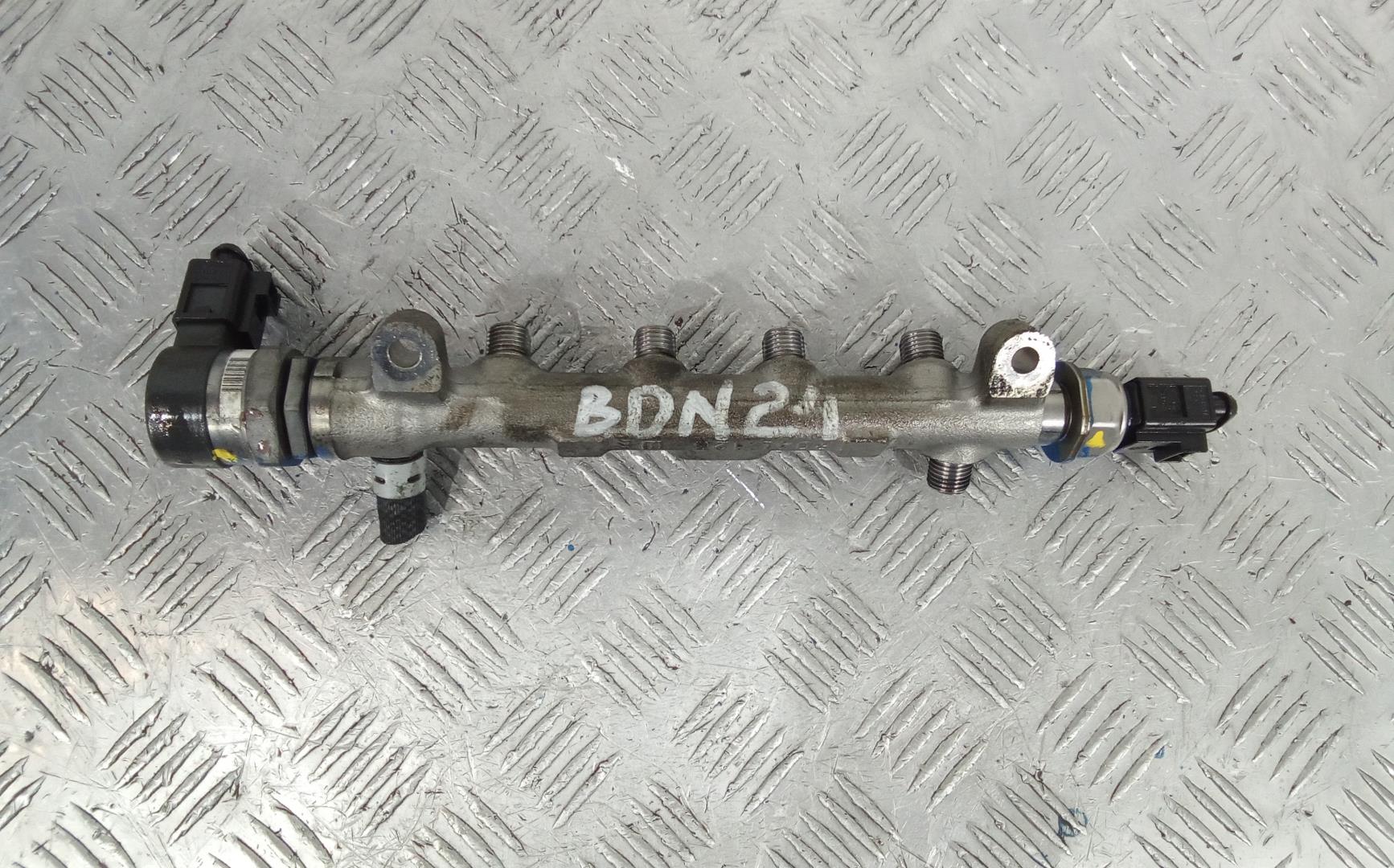 Рейка топливная (рампа)