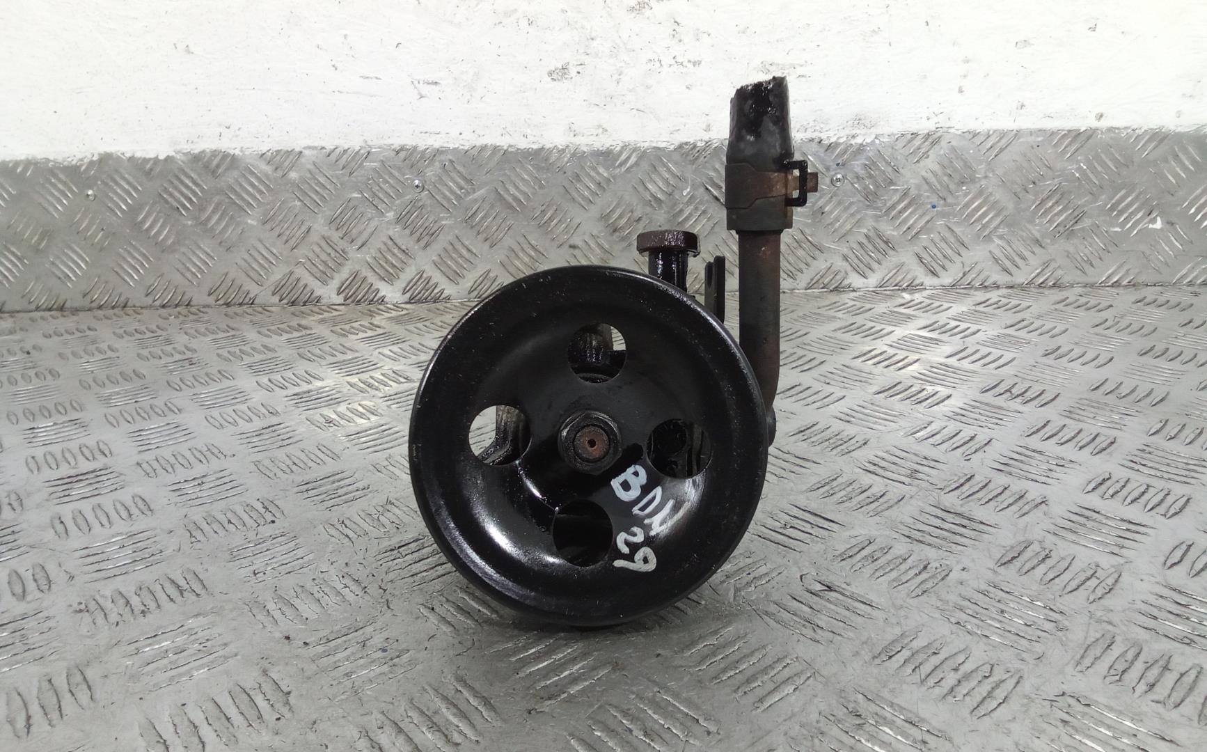 Насос ГУР (гидроусилитель руля)