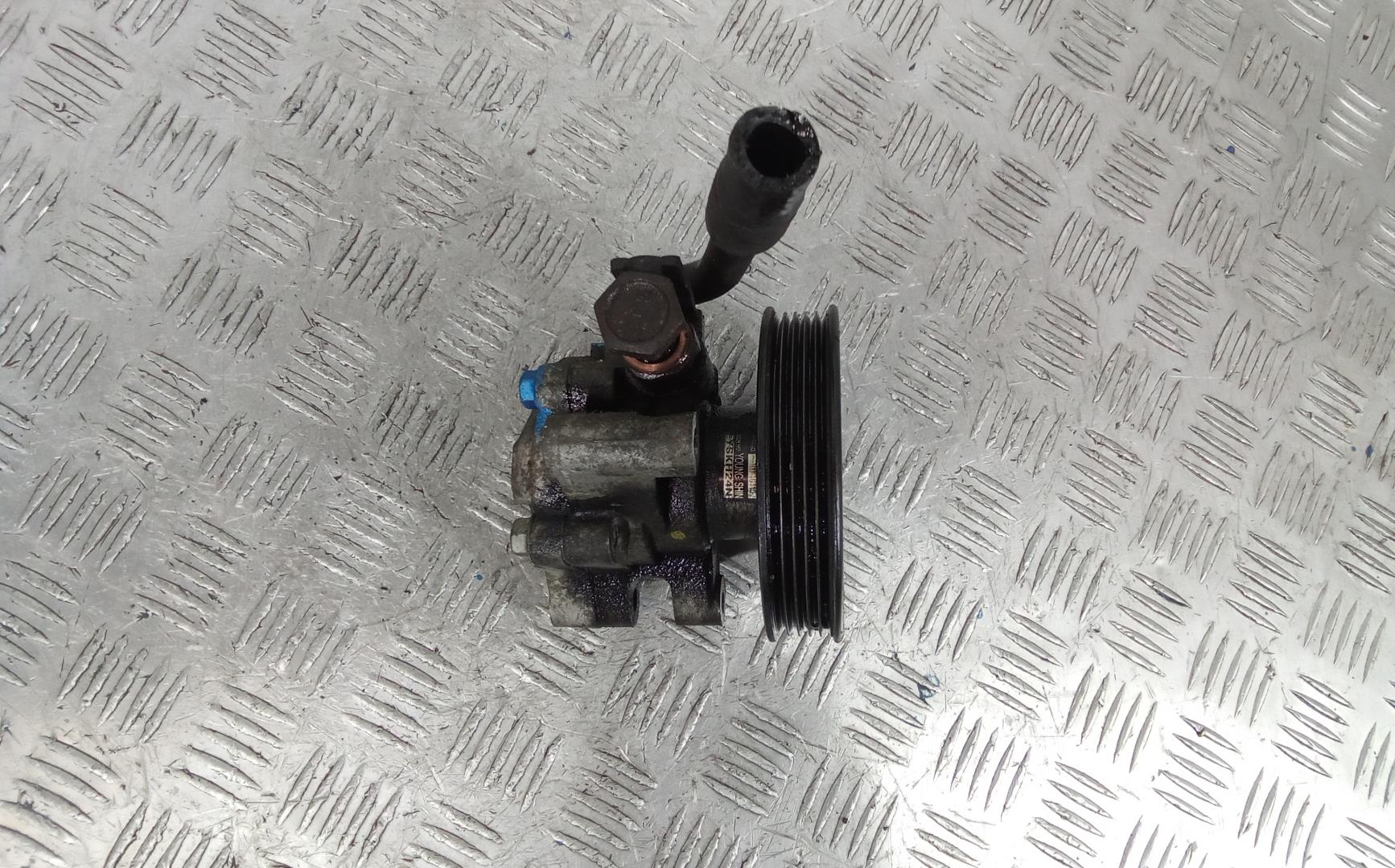 Насос ГУР (гидроусилитель руля)