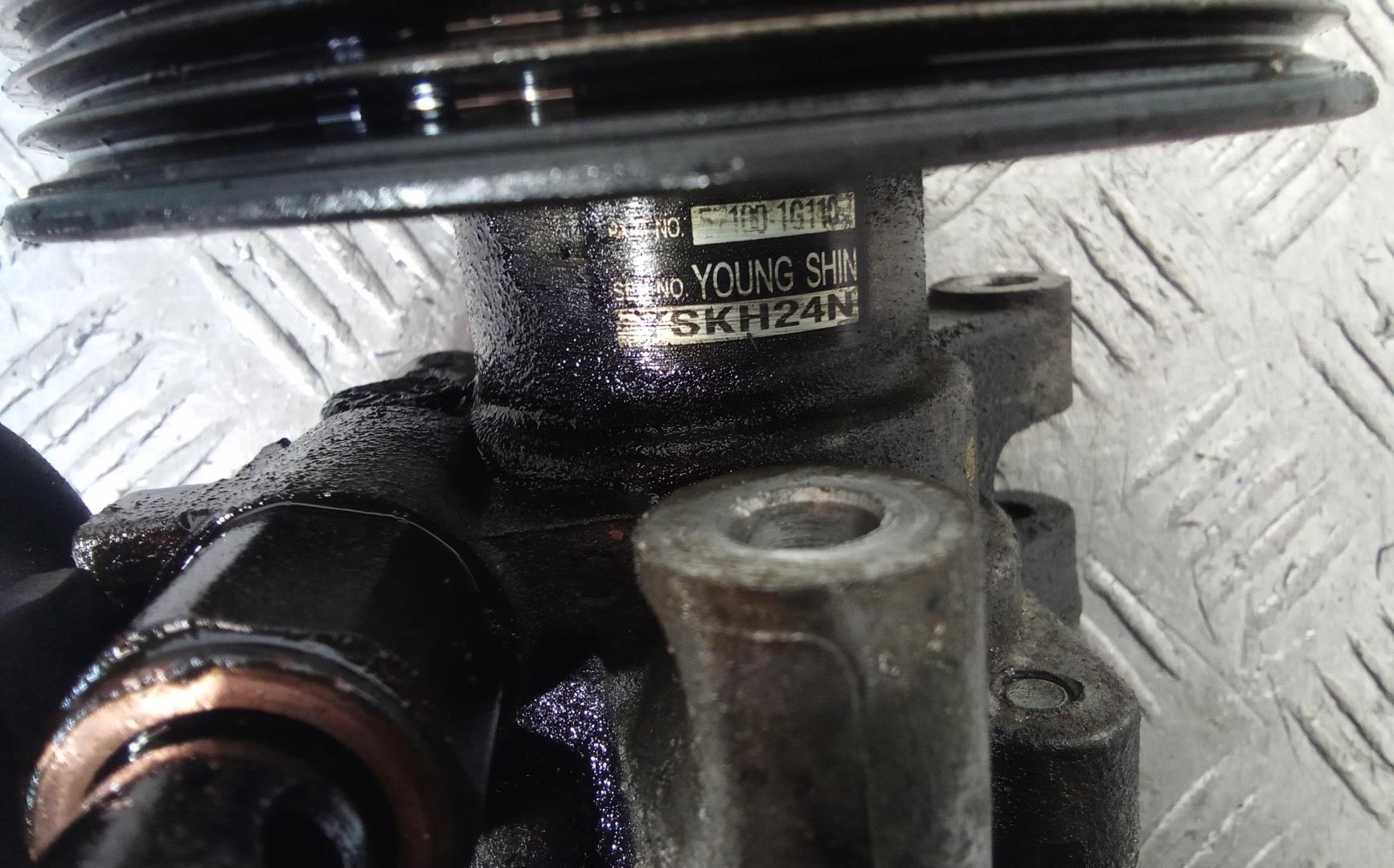 Насос ГУР (гидроусилитель руля)