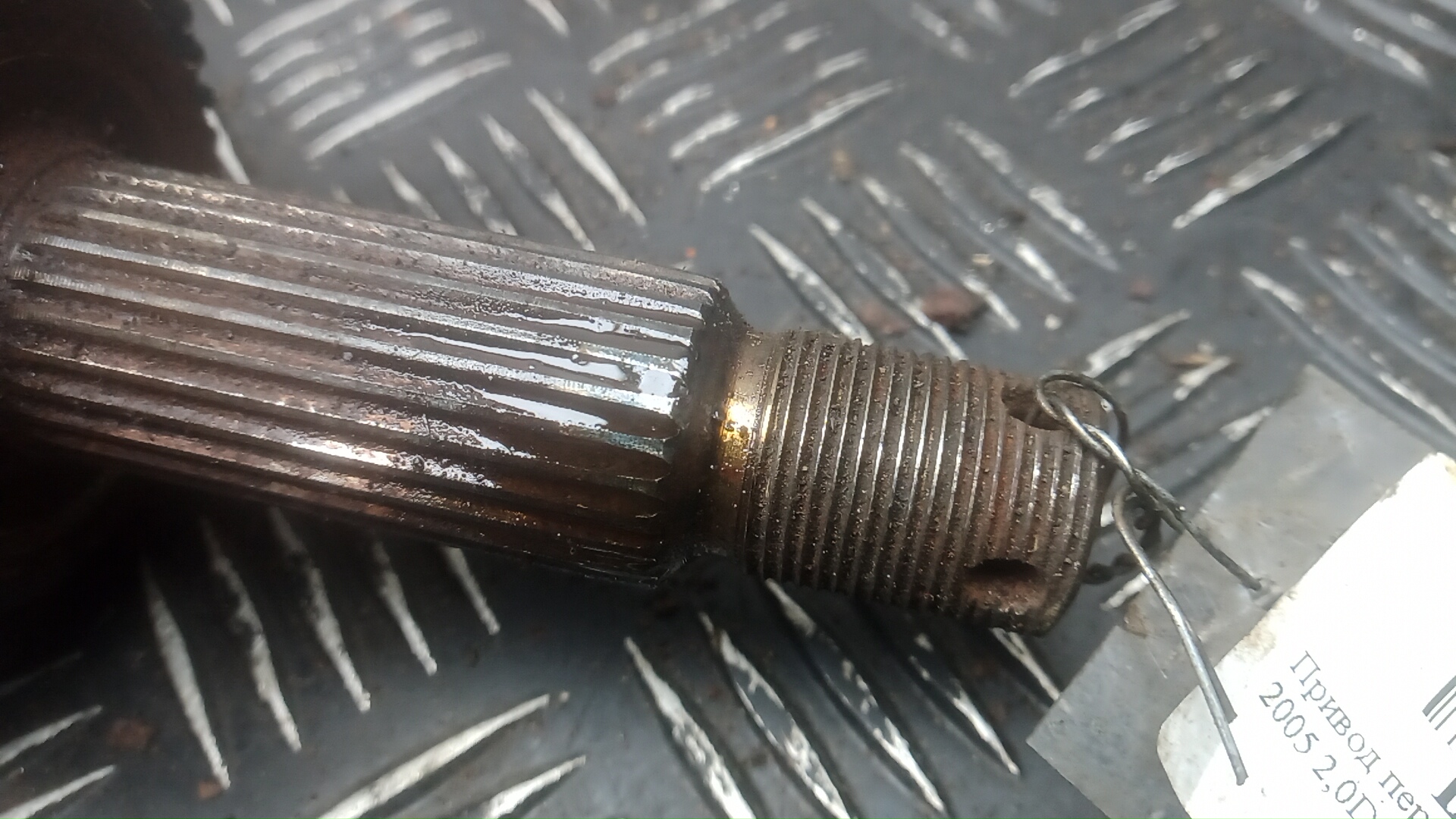 Полуось передняя правая