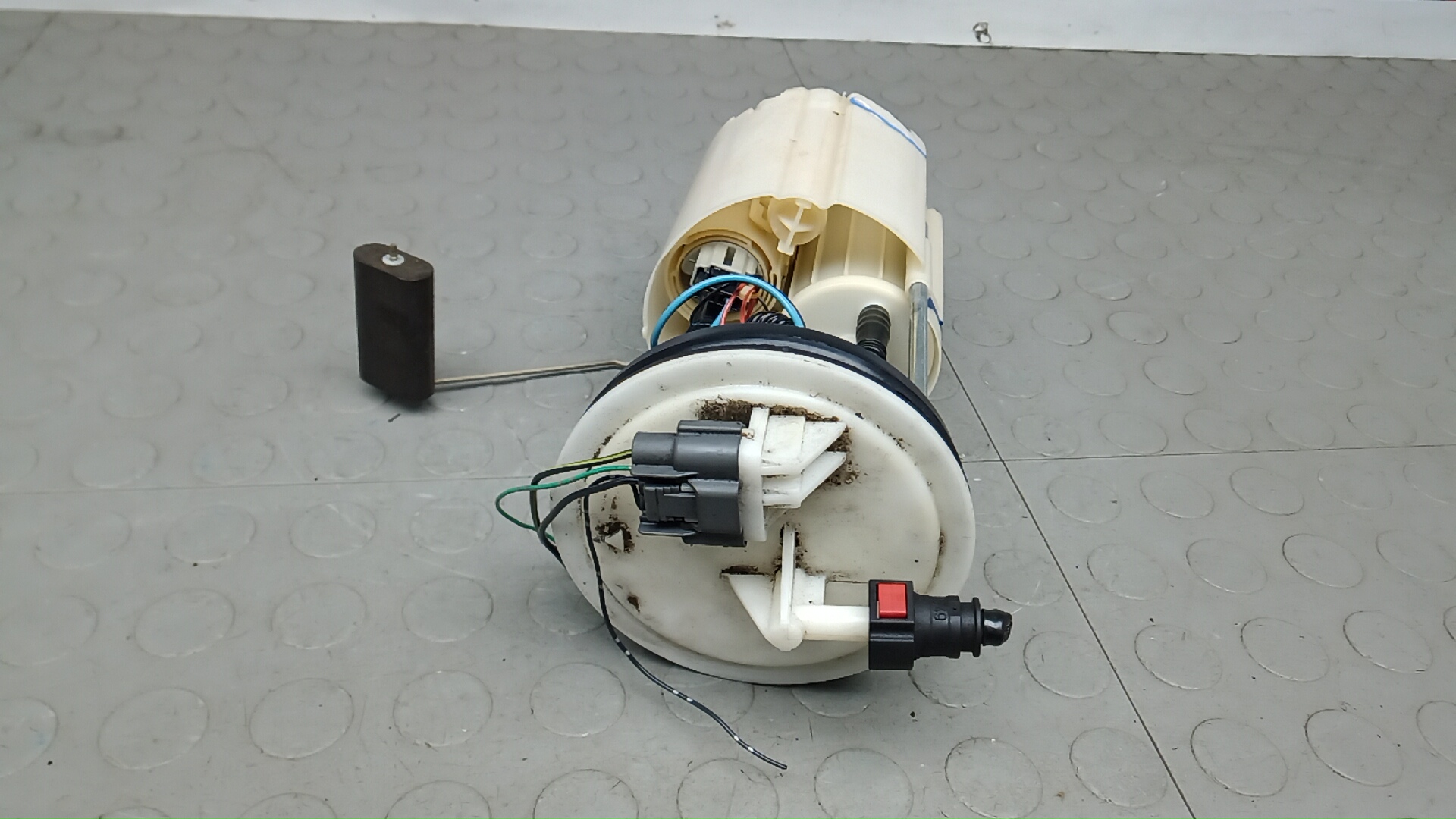 Насос топливный электрический