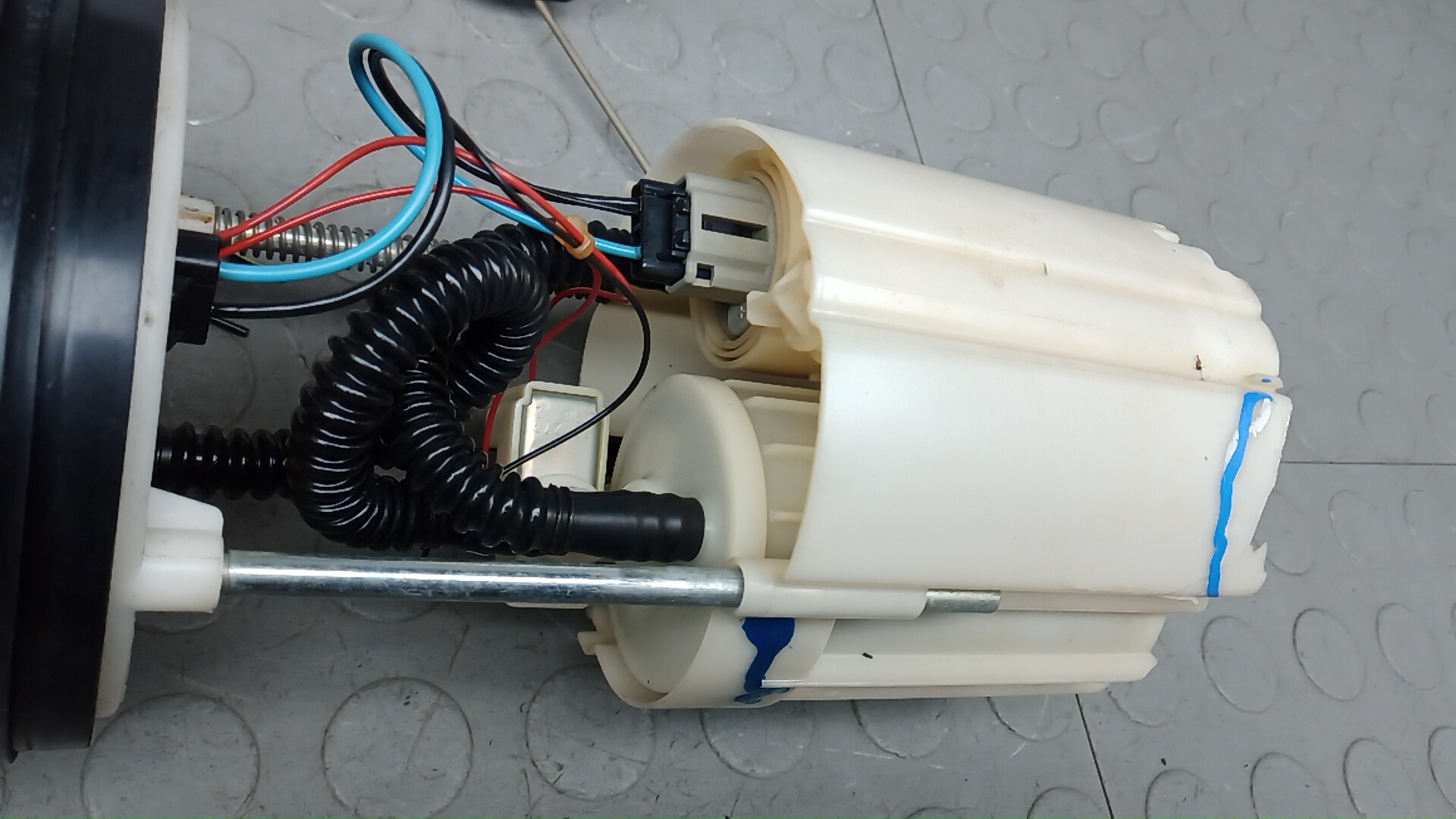 Насос топливный электрический