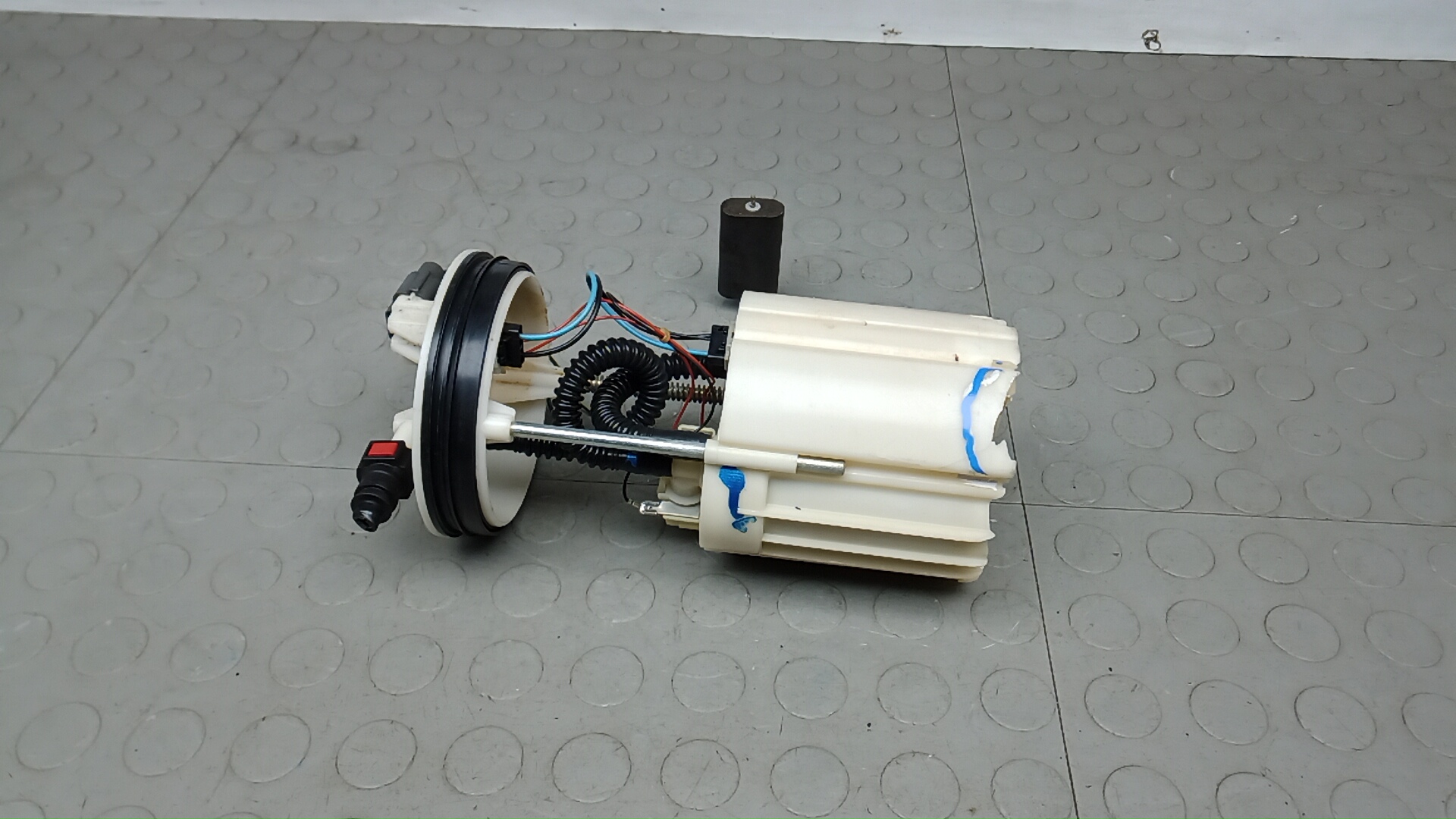 Насос топливный электрический