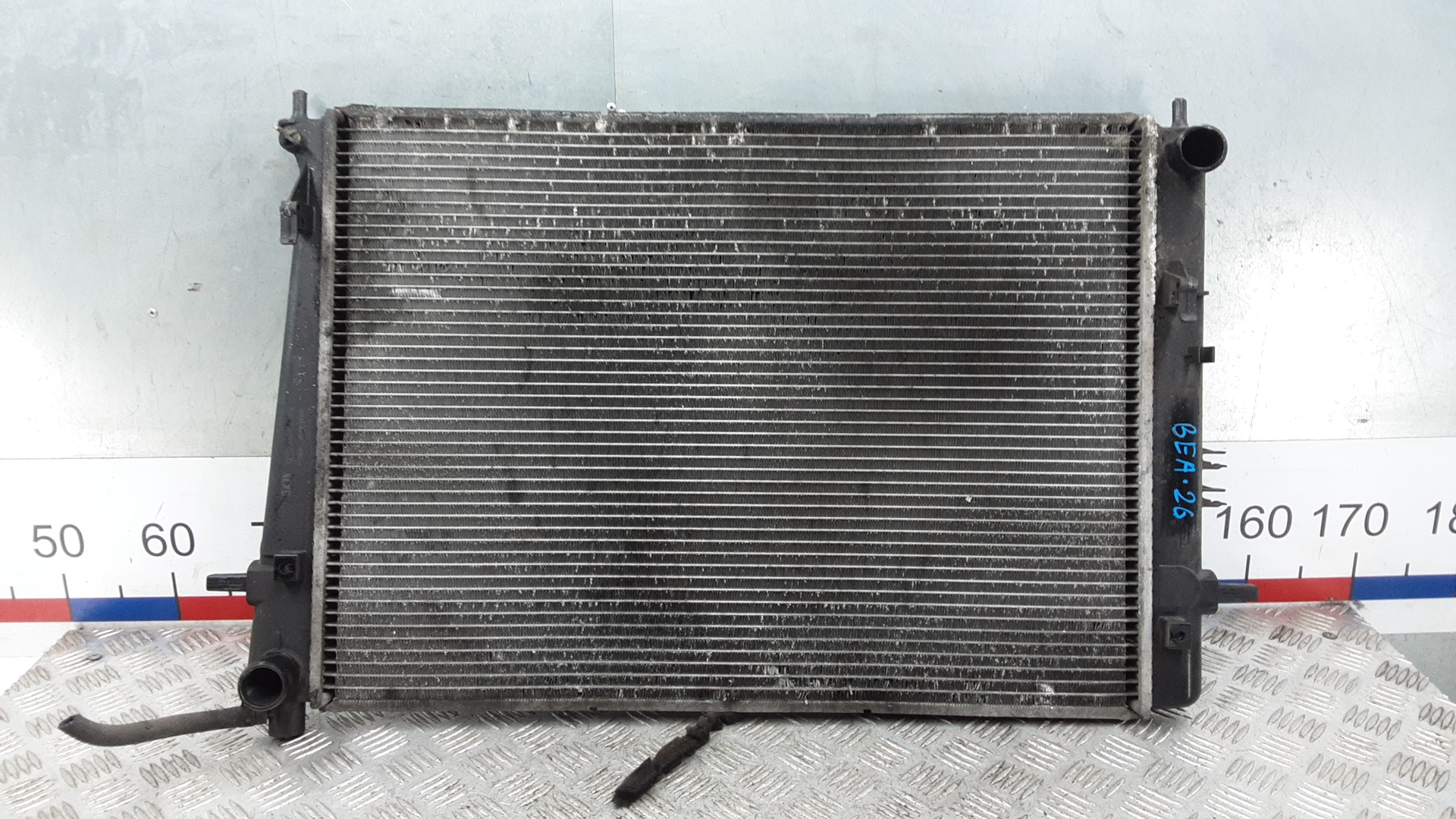 Радиатор охлаждения двигателя основной