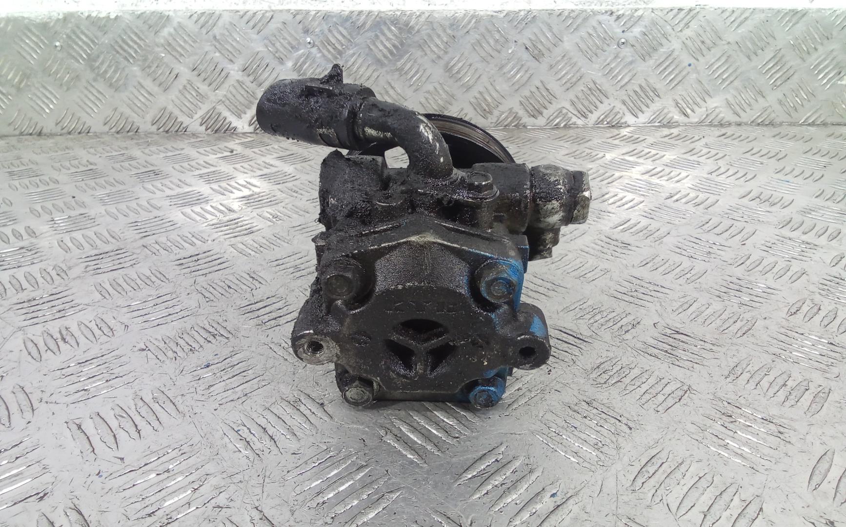 Насос ГУР (гидроусилитель руля)