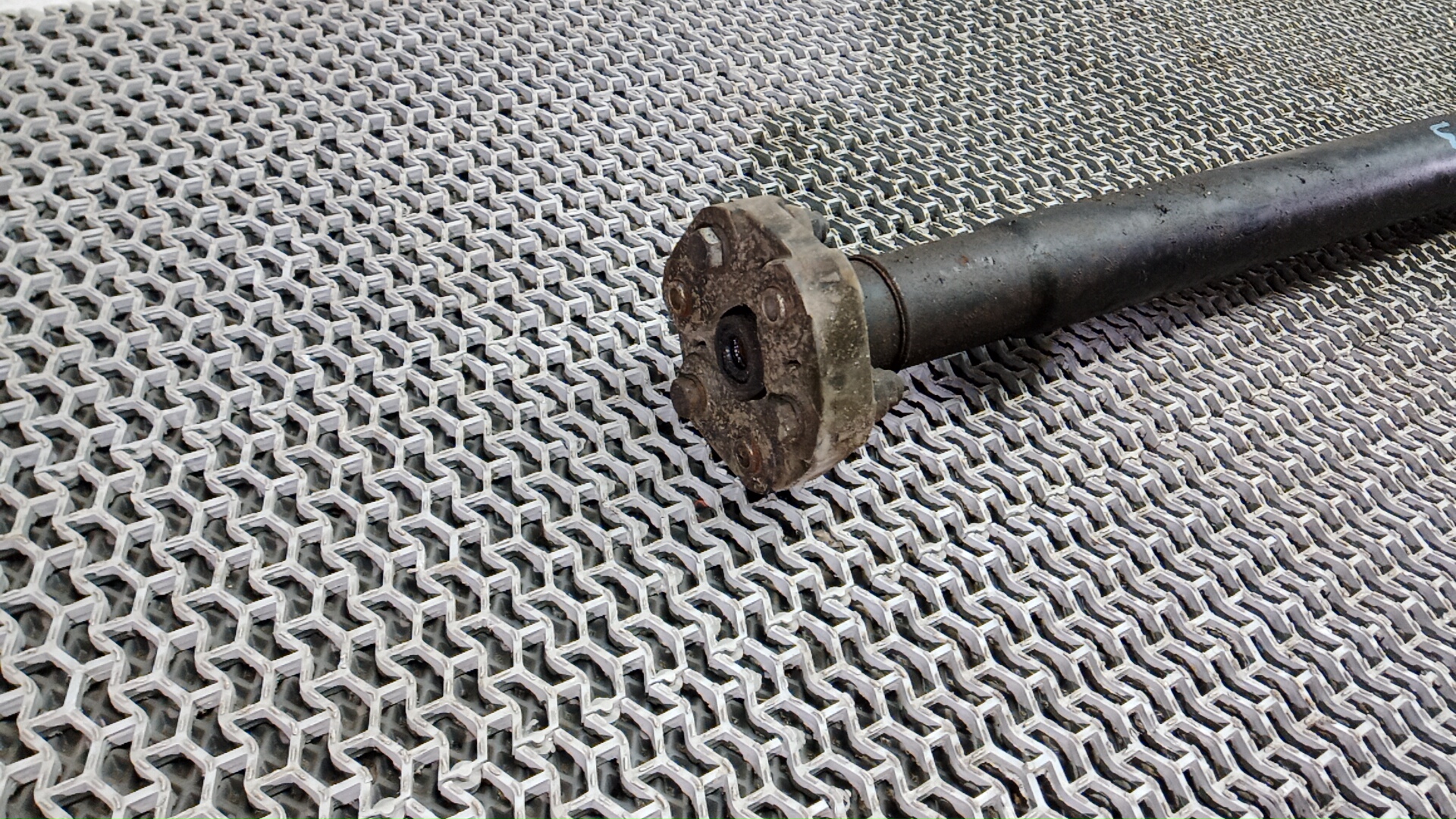 Вал карданный