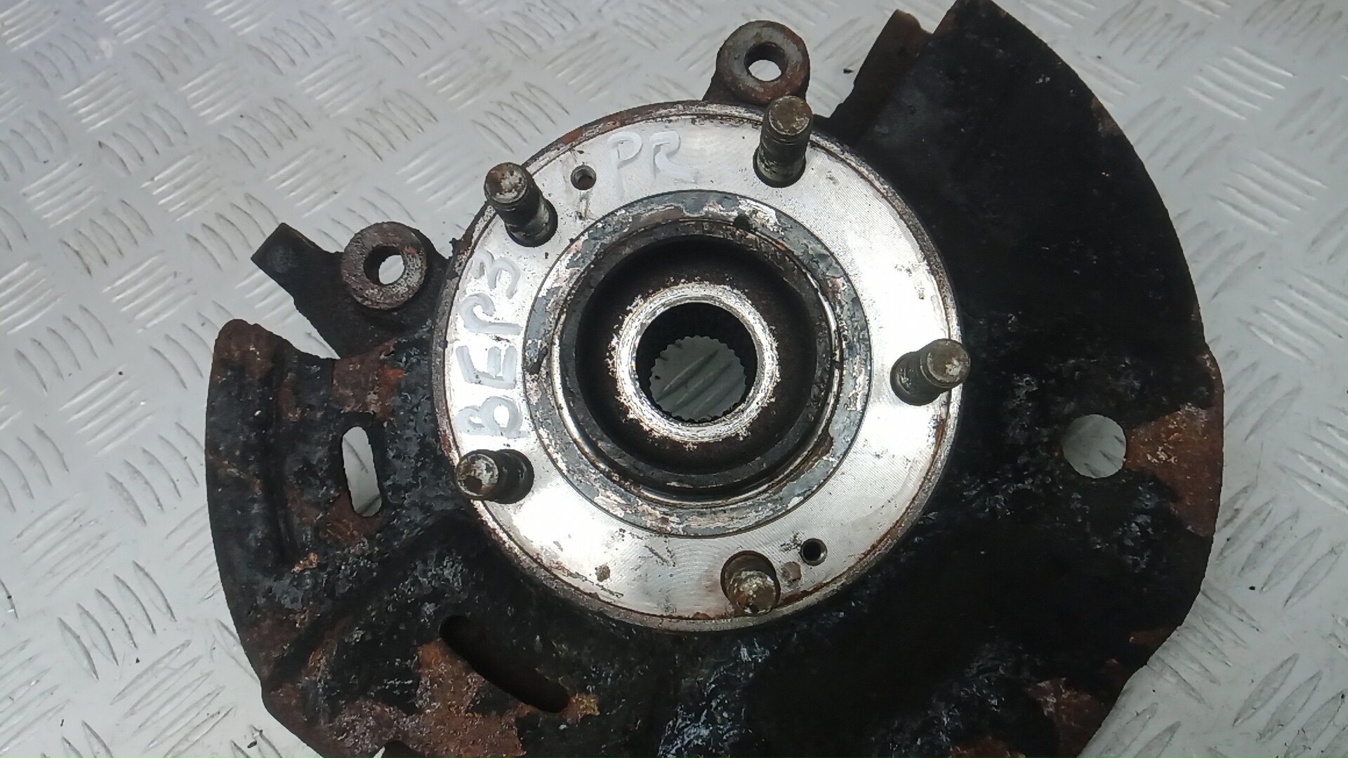 Ступица передняя