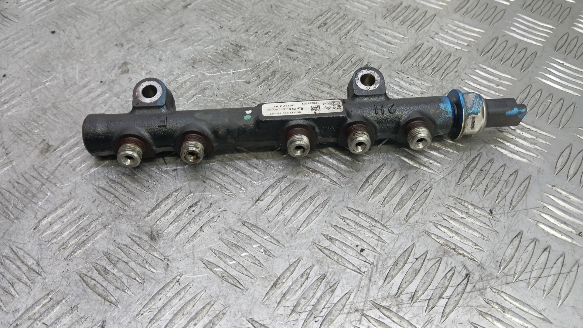 Рейка топливная (рампа)