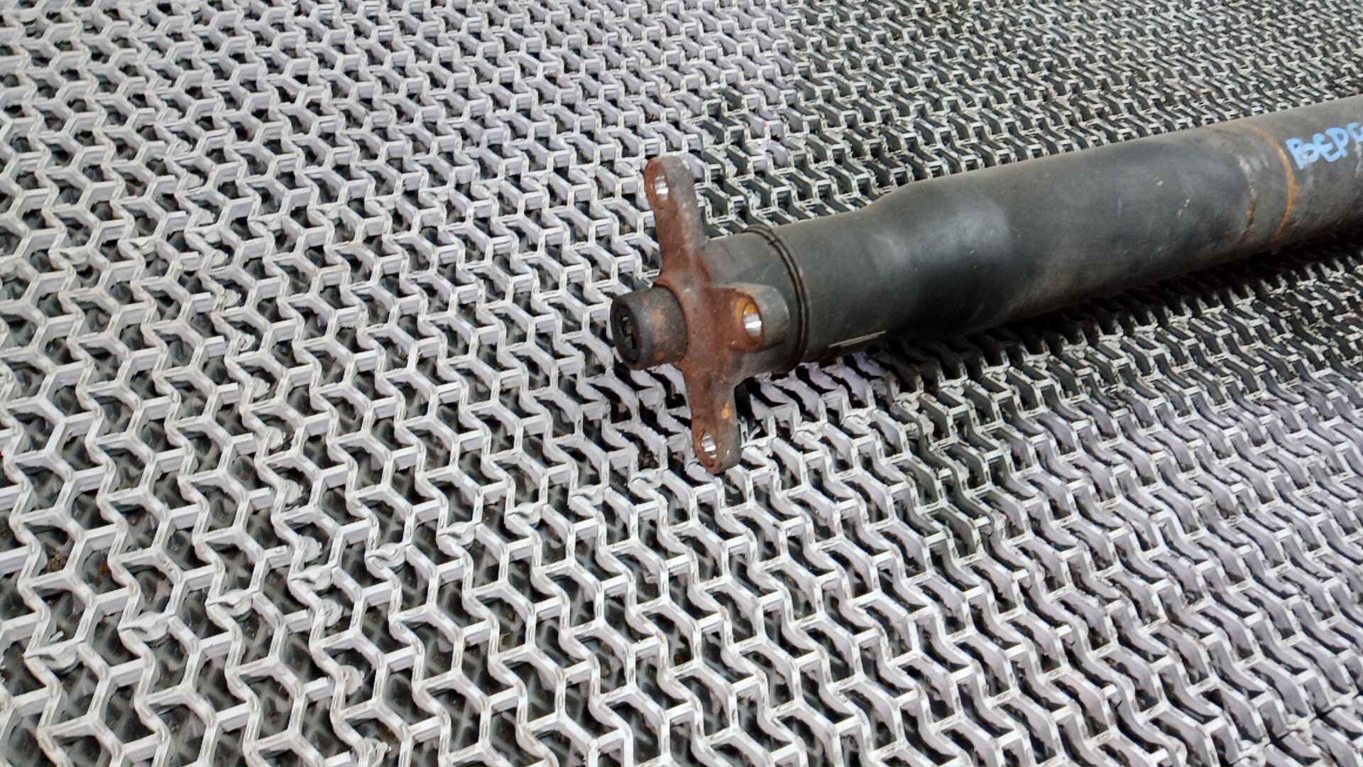 Вал карданный