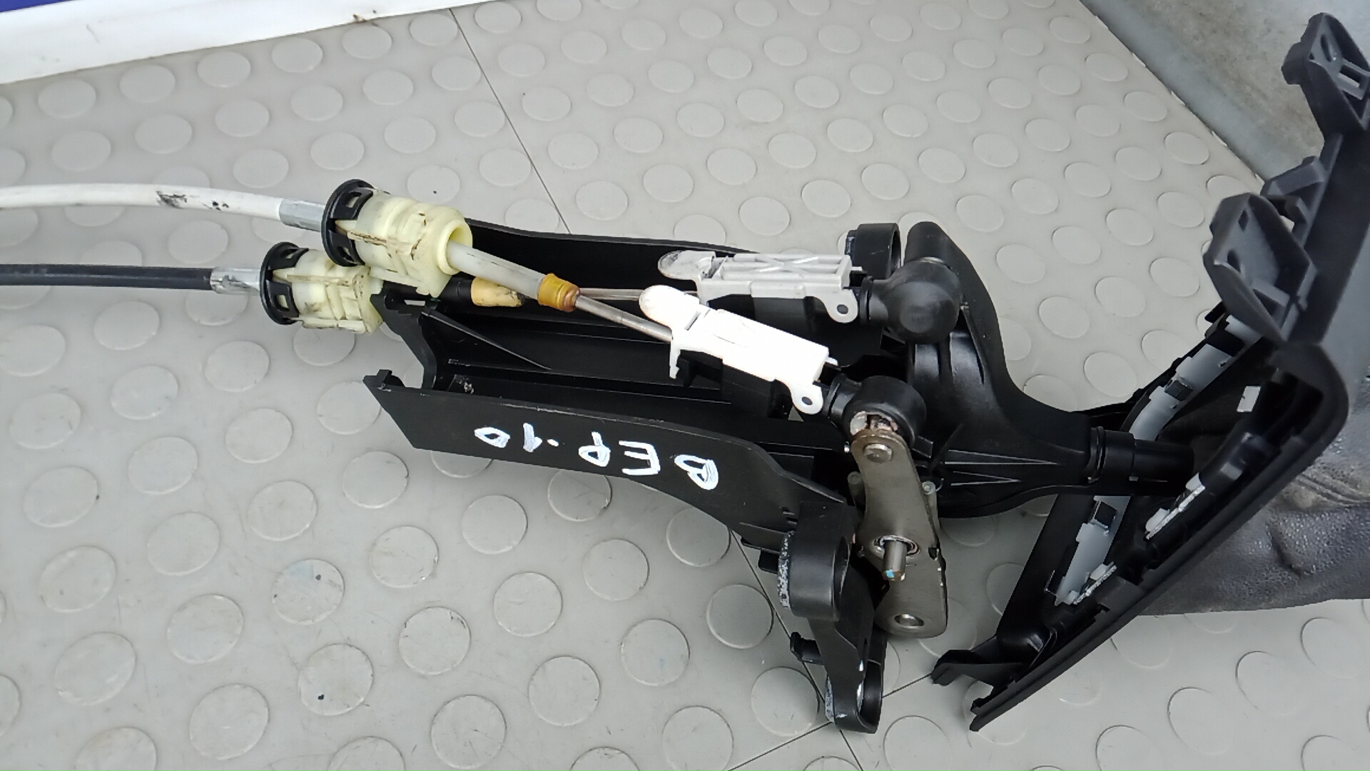 Кулиса МКПП / АКПП