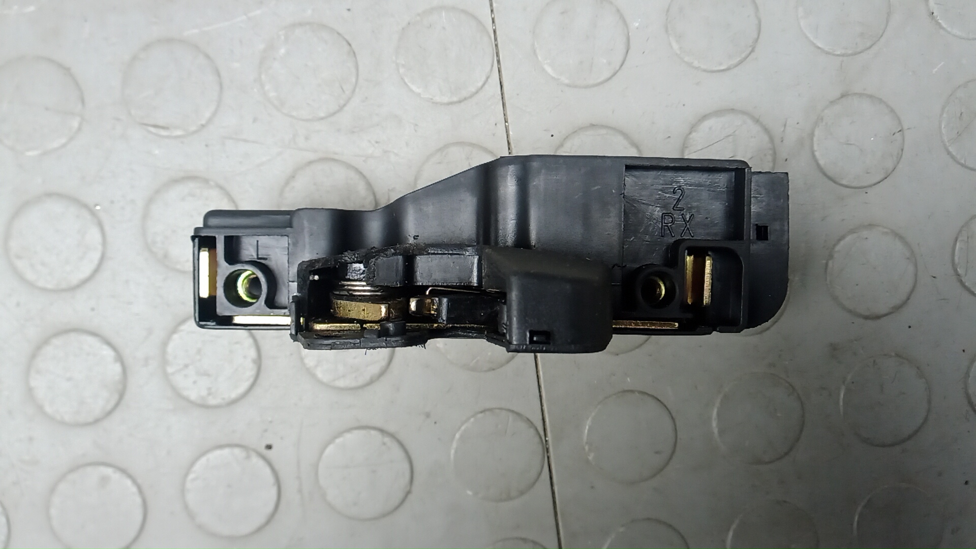 Замок багажника