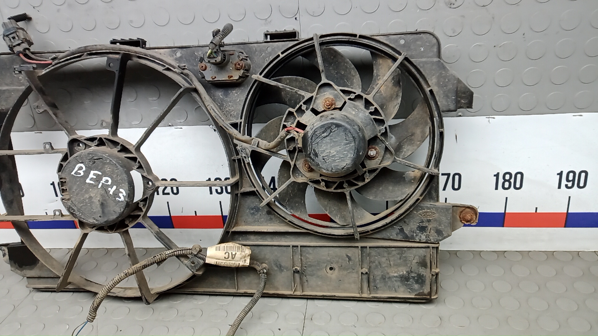 Вентилятор радиатора