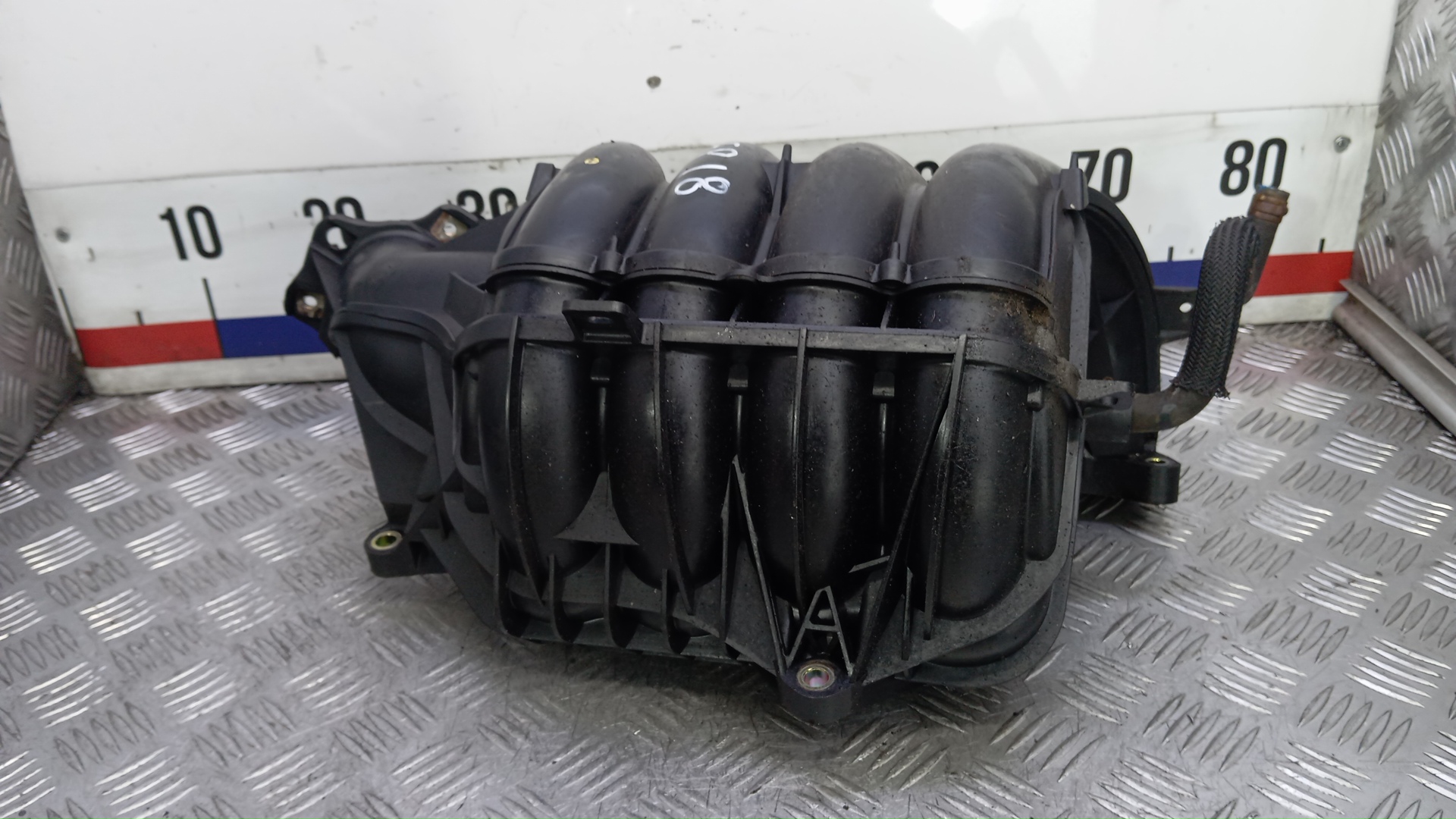 Коллектор впускной