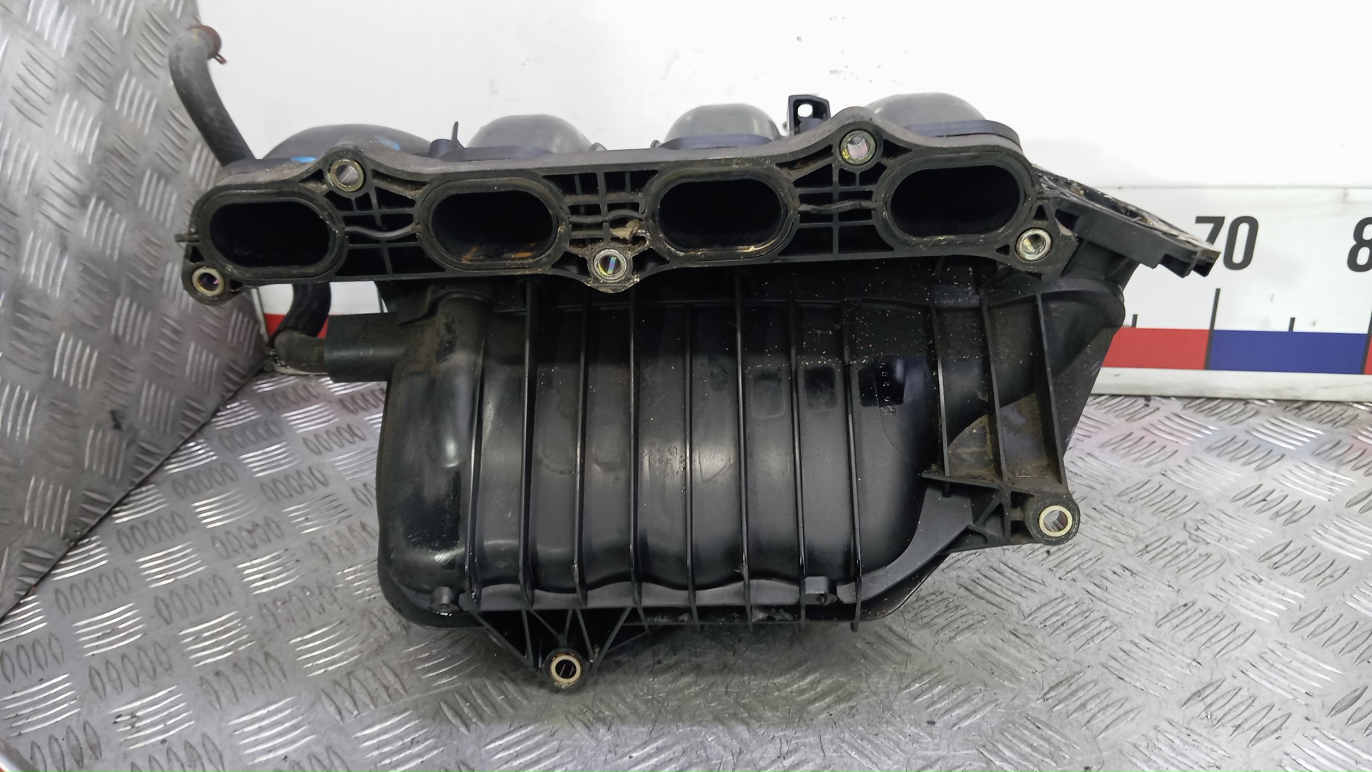 Коллектор впускной