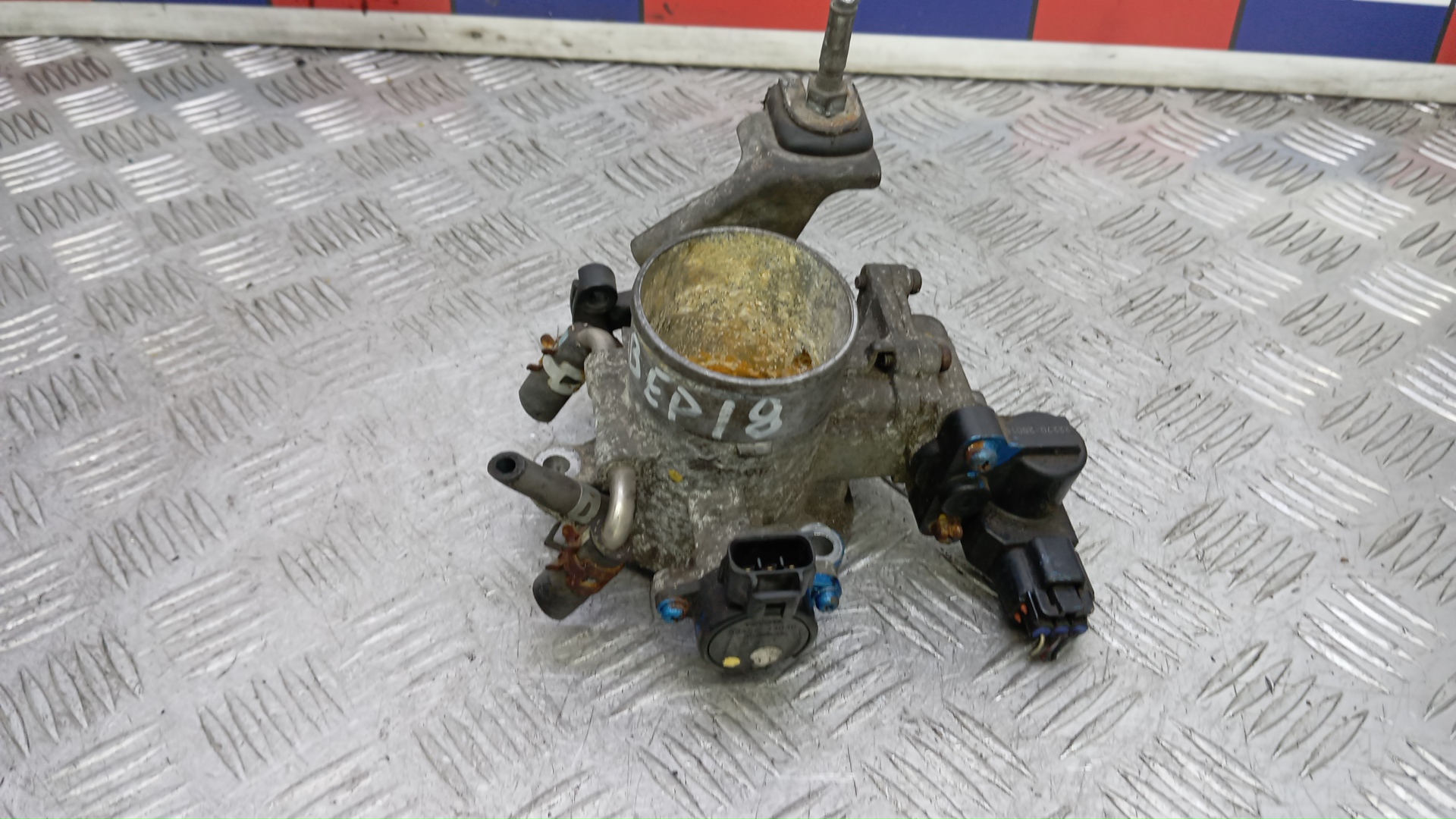 Заслонка дроссельная электрическая