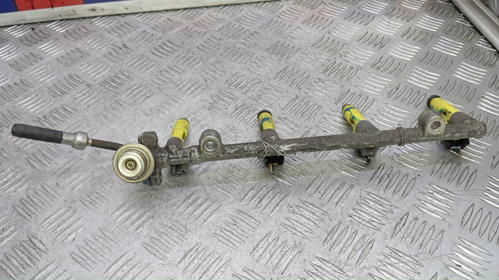 Рейка топливная (рампа)