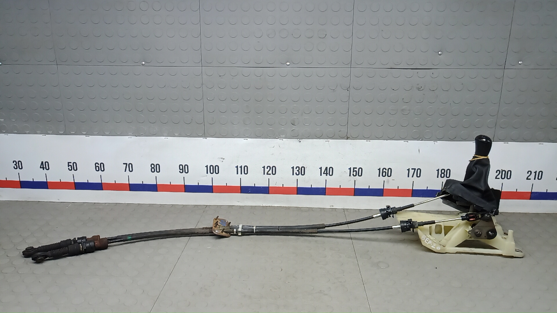 Кулиса МКПП / АКПП