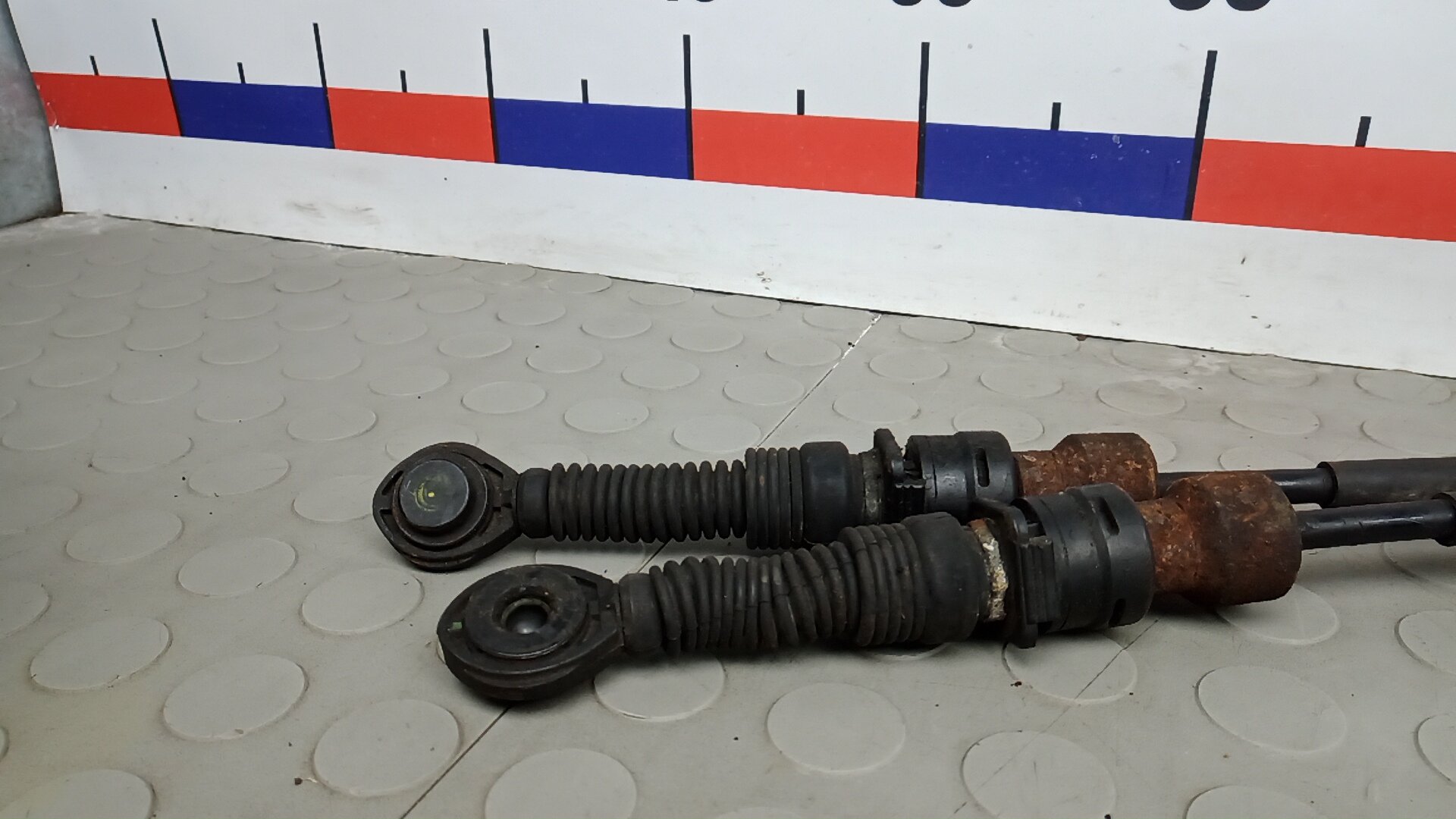 Кулиса МКПП / АКПП