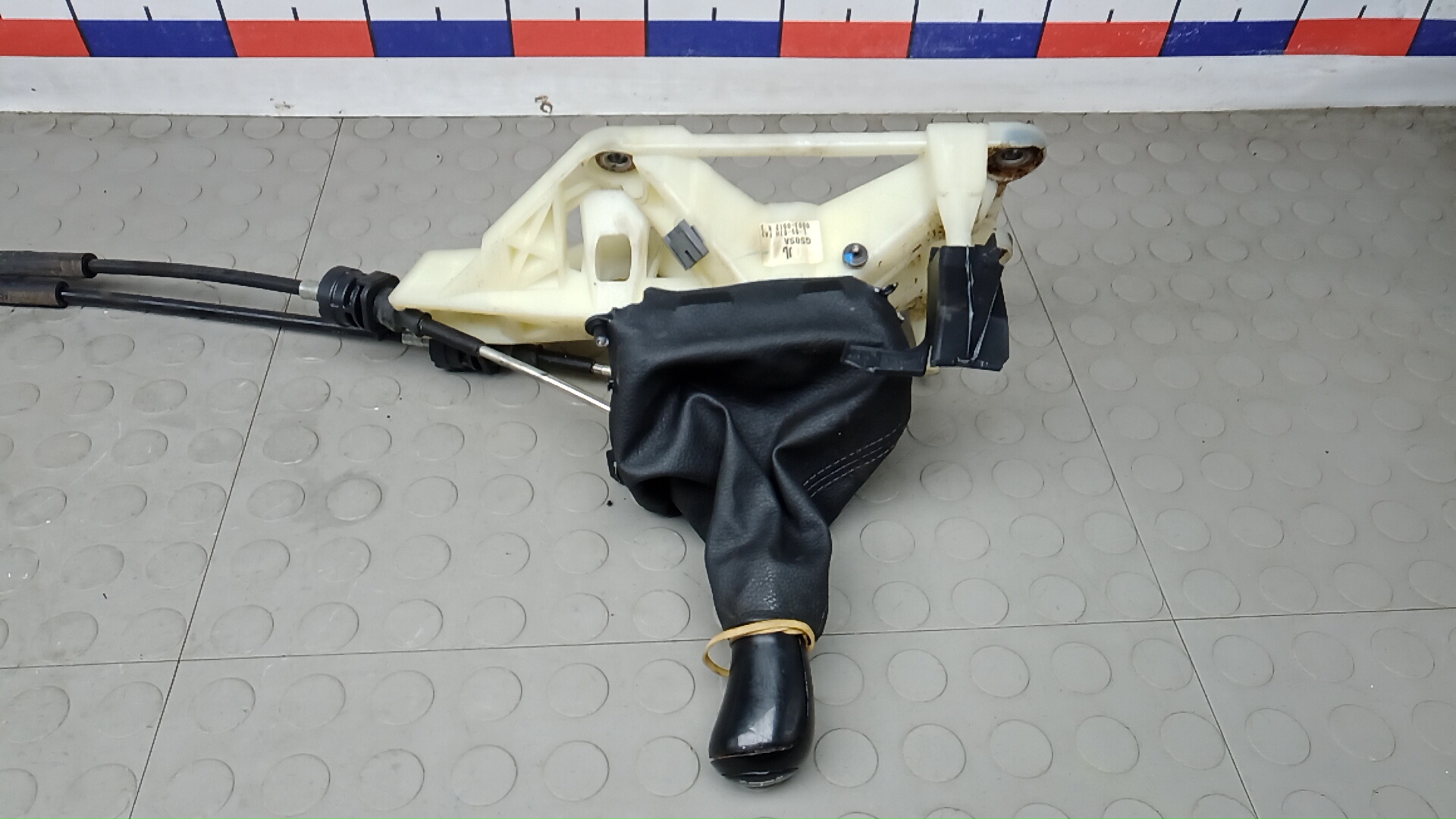 Кулиса МКПП / АКПП