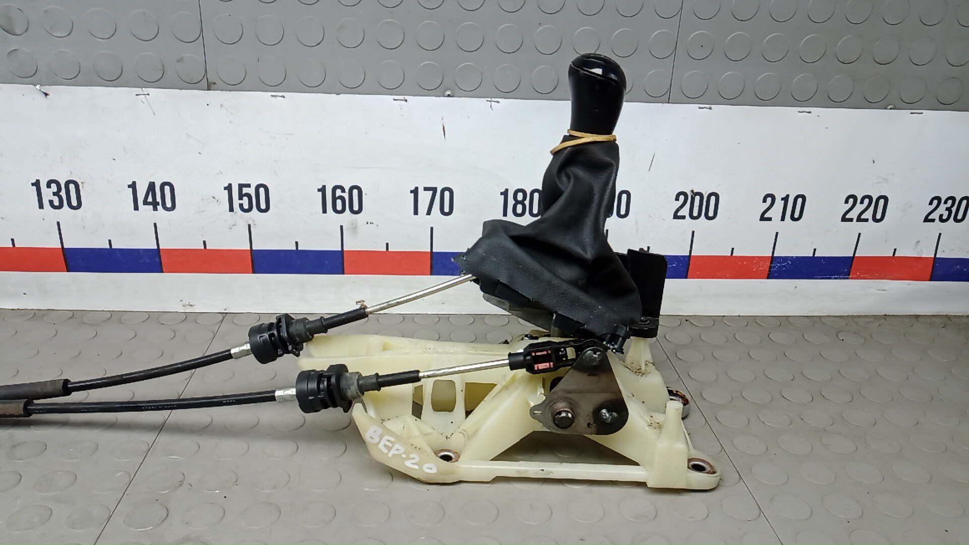 Кулиса МКПП / АКПП