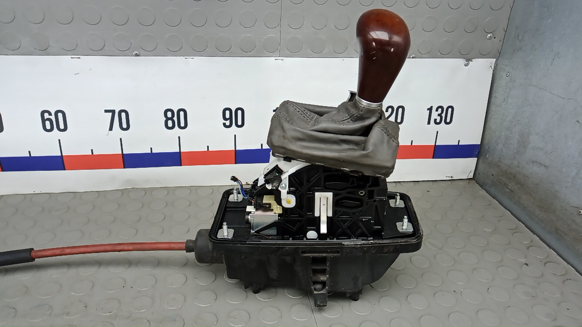 Кулиса МКПП / АКПП