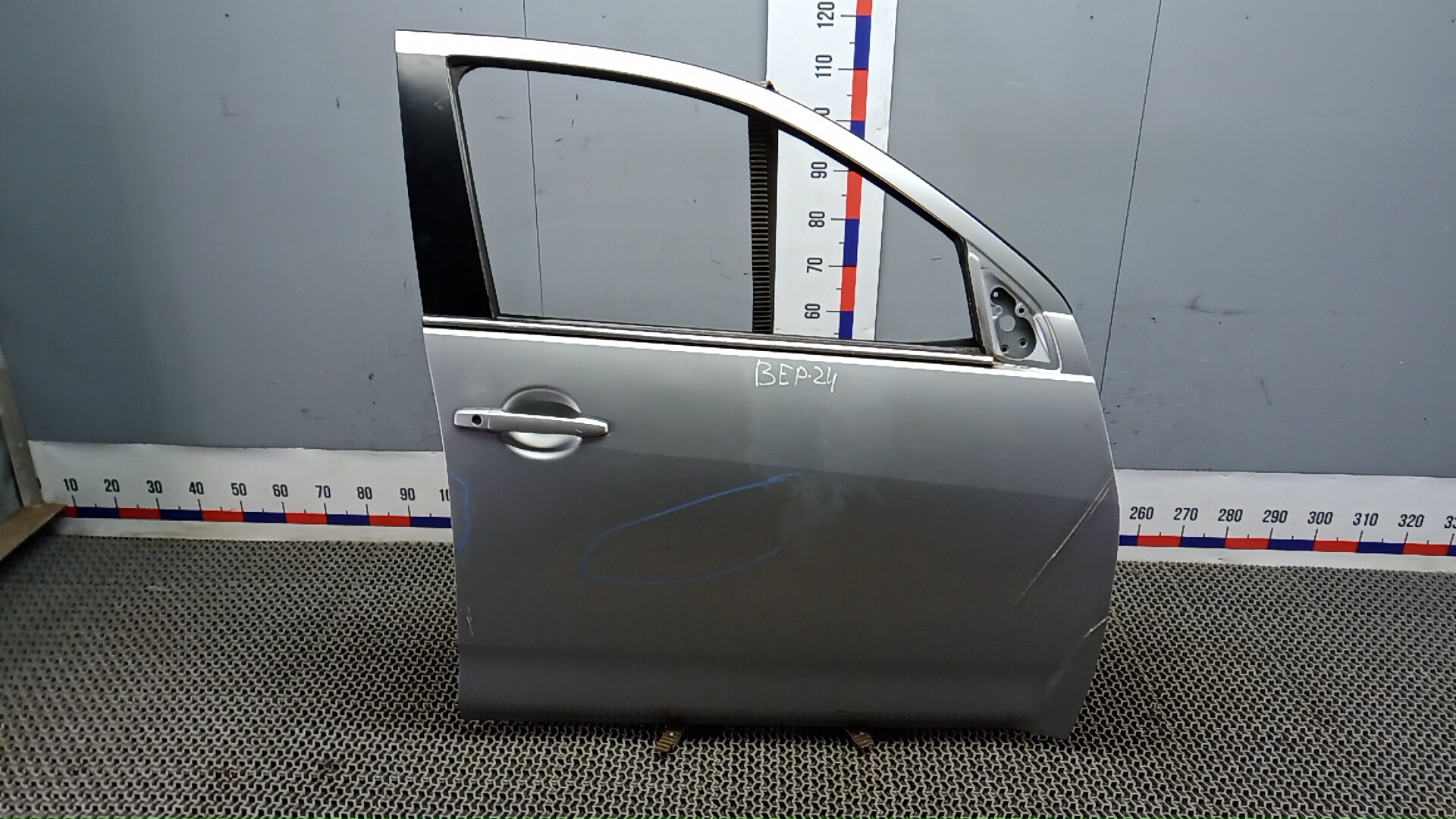 Дверь передняя правая